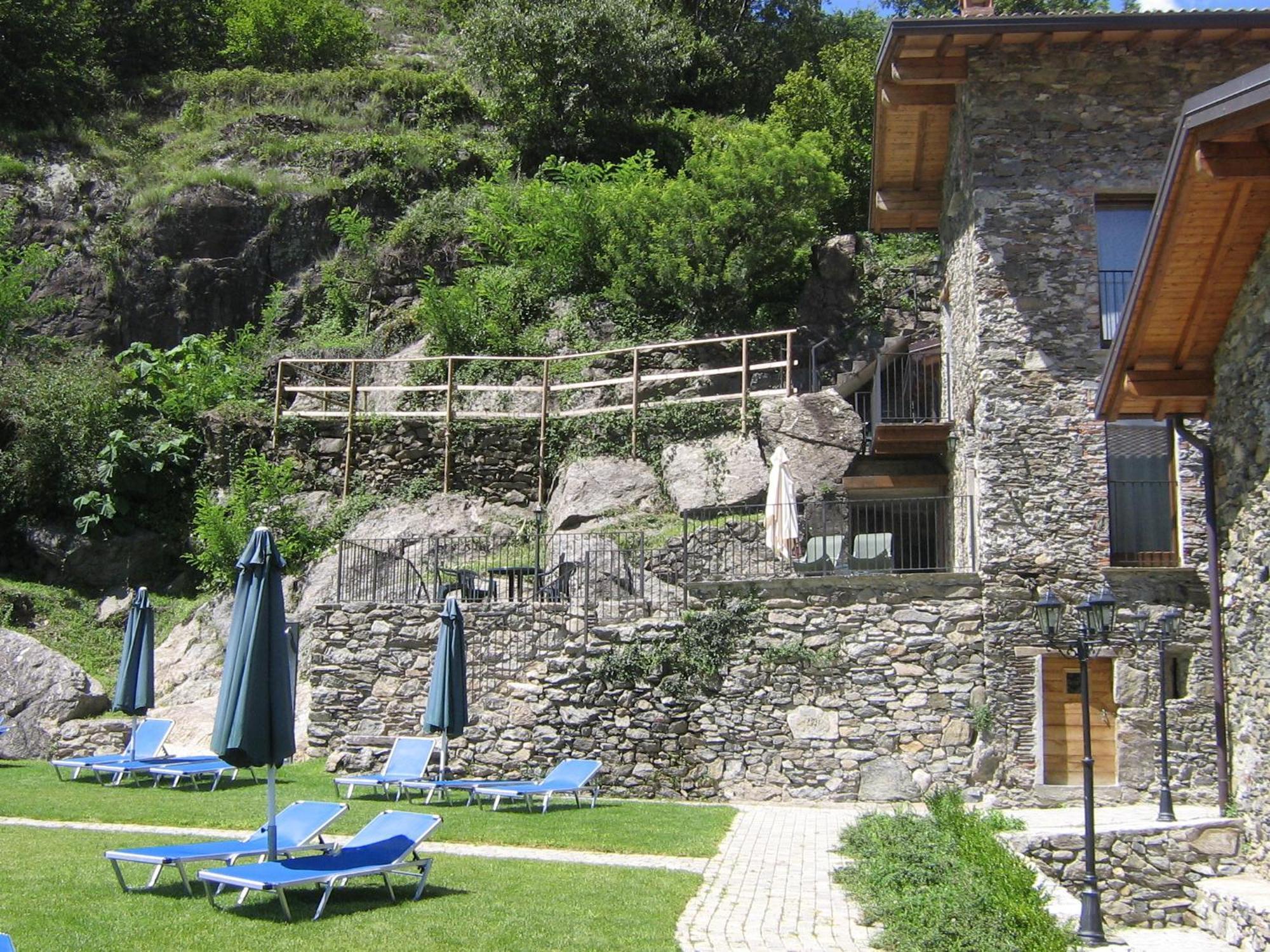 Borgo Erbiola * Colico