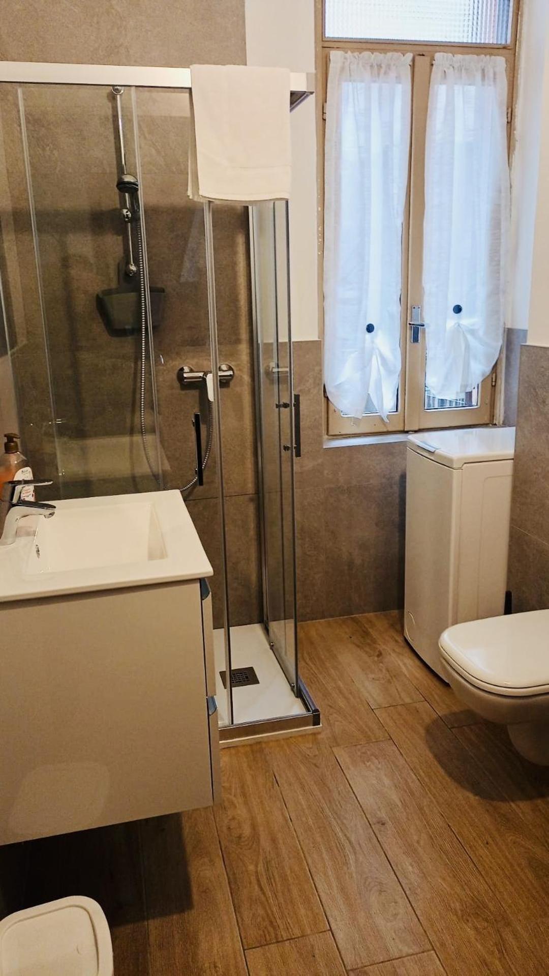Comolake House Apartment