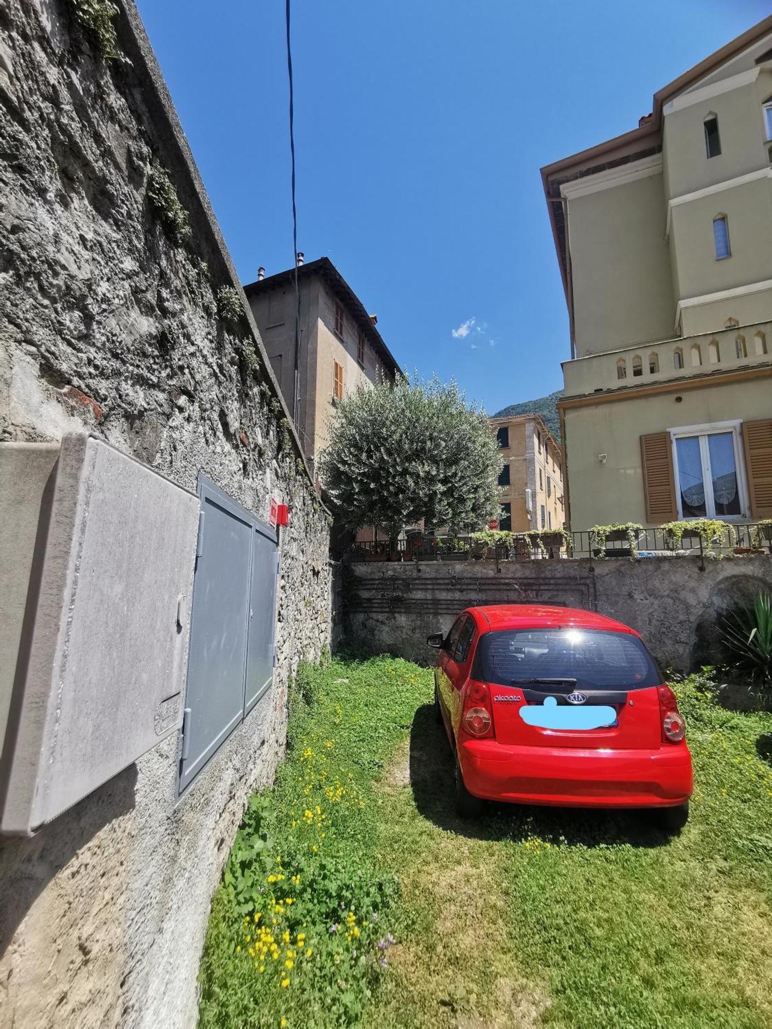 With Parking Near The Historical Center Bellano