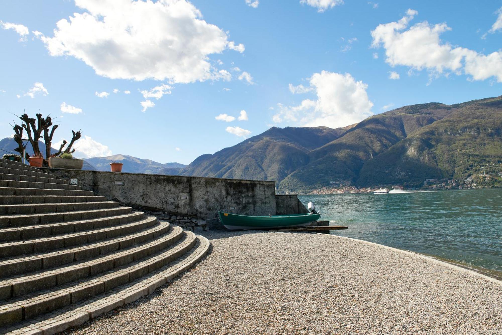 Finestra Al Apartment Lezzeno