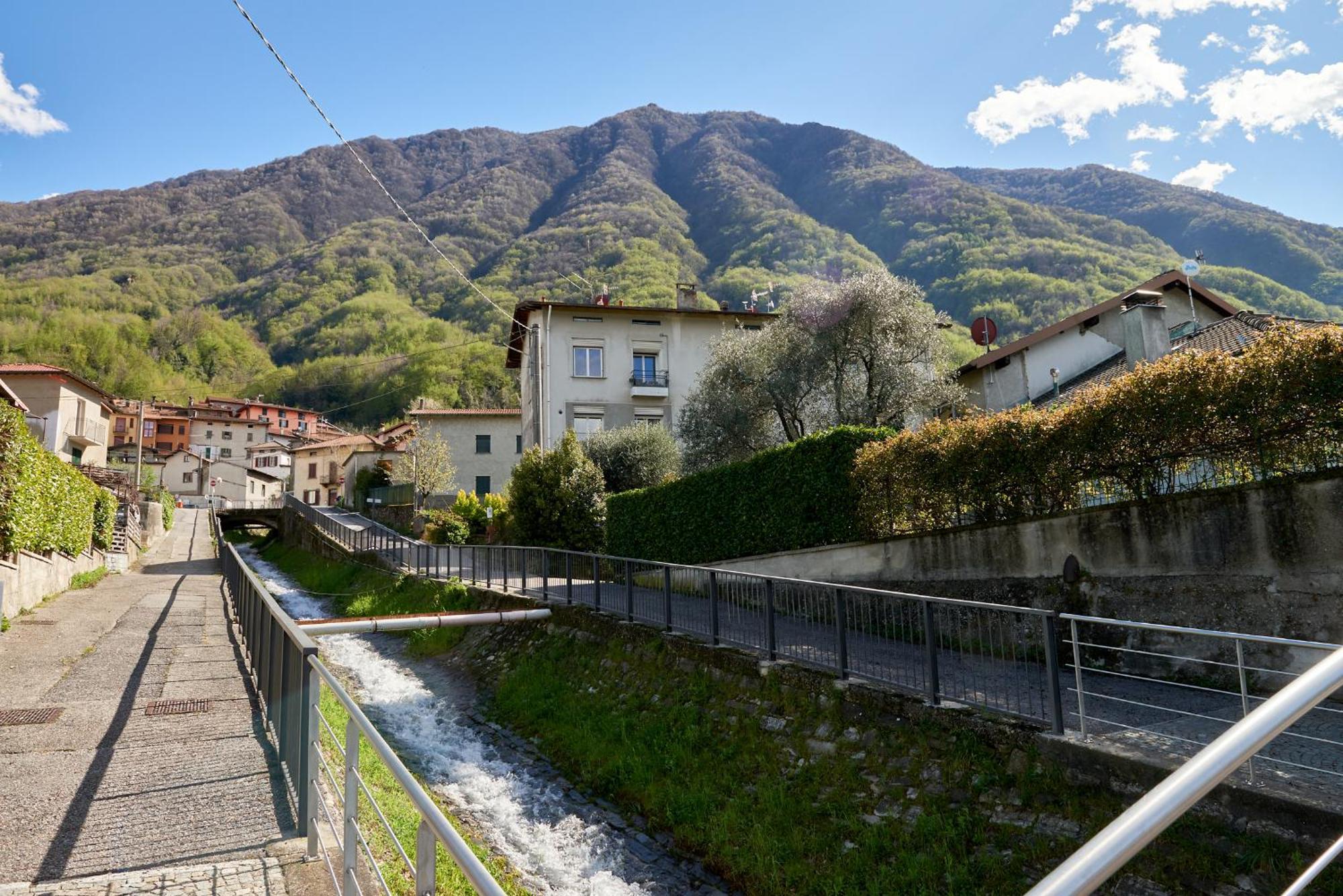 Finestra Al