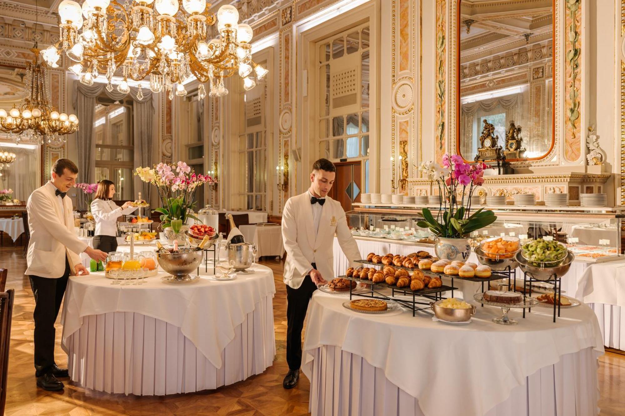 Hotel Grand Serbelloni - A Legendary Bellagio