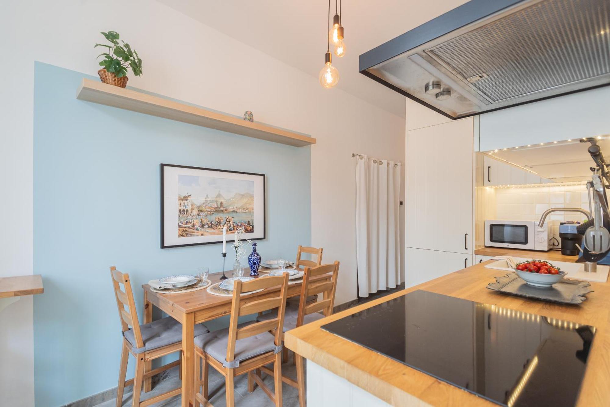 Apartment Old Court Hideaway By Rent