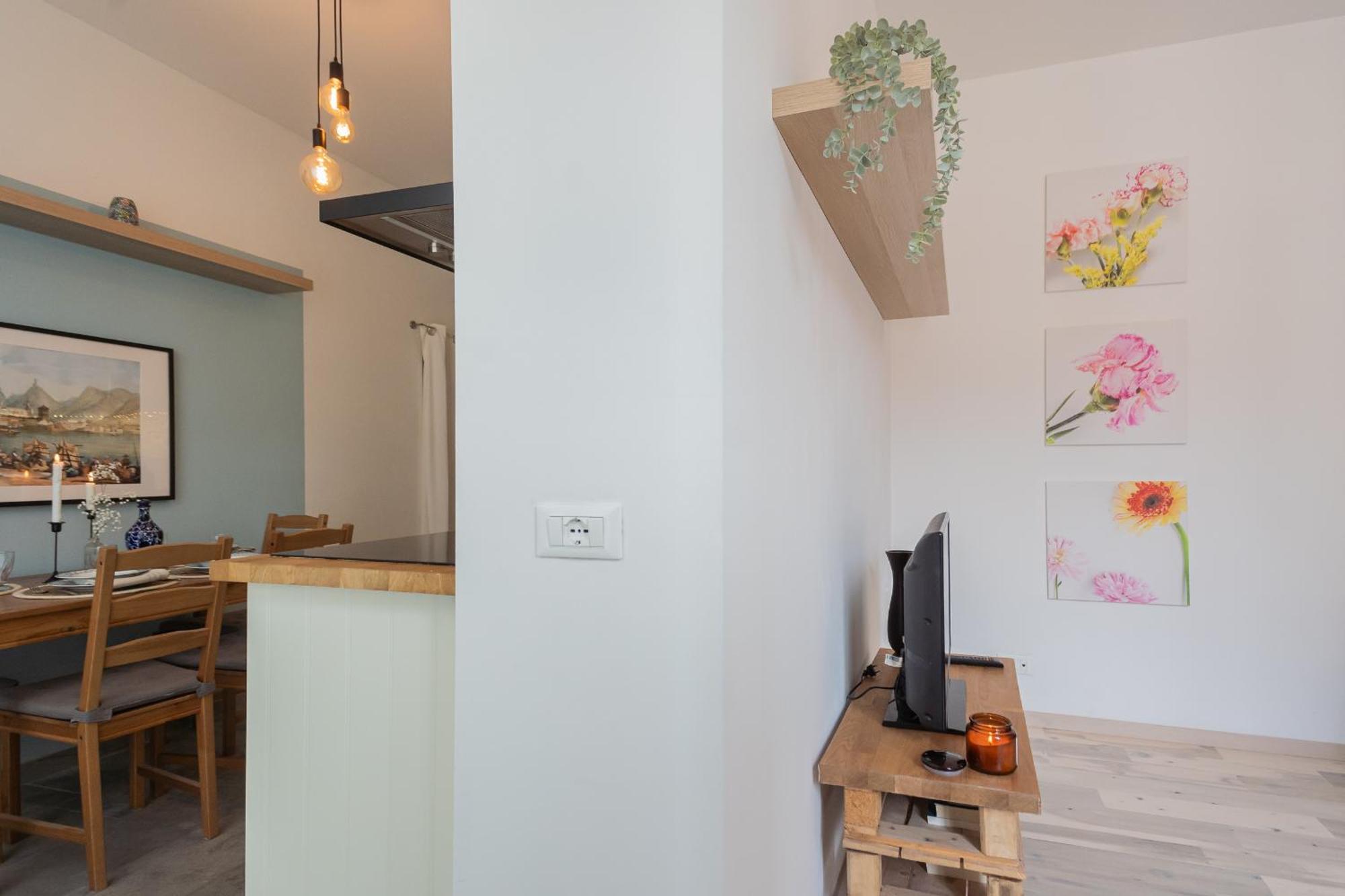 Apartment Old Court Hideaway By Rent *