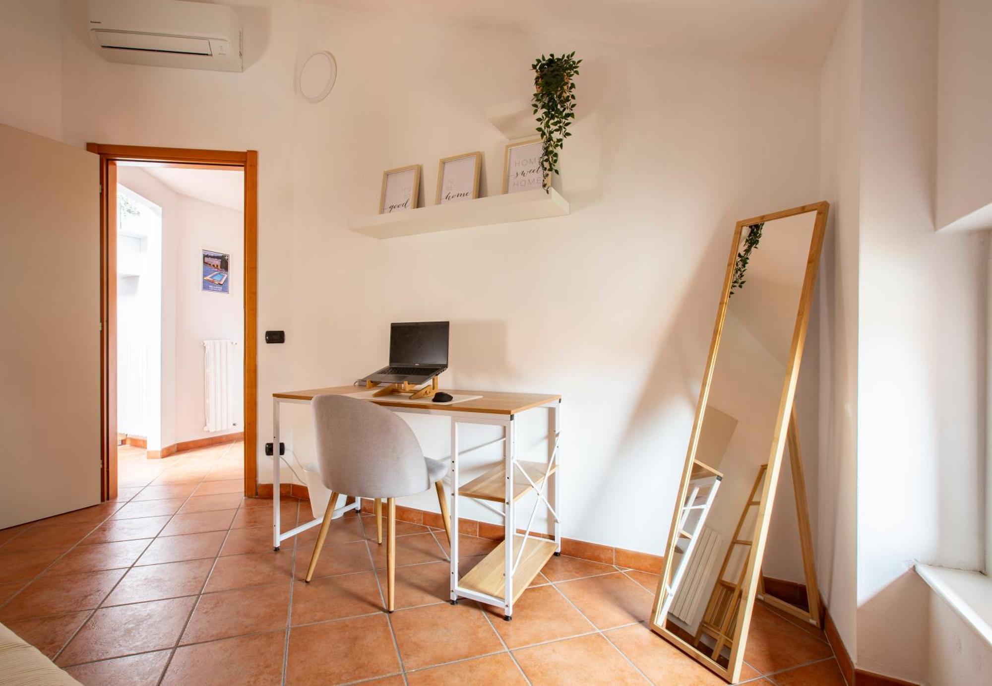 Modern & Minimalist Flat -4people- Fully Equipped Apartment