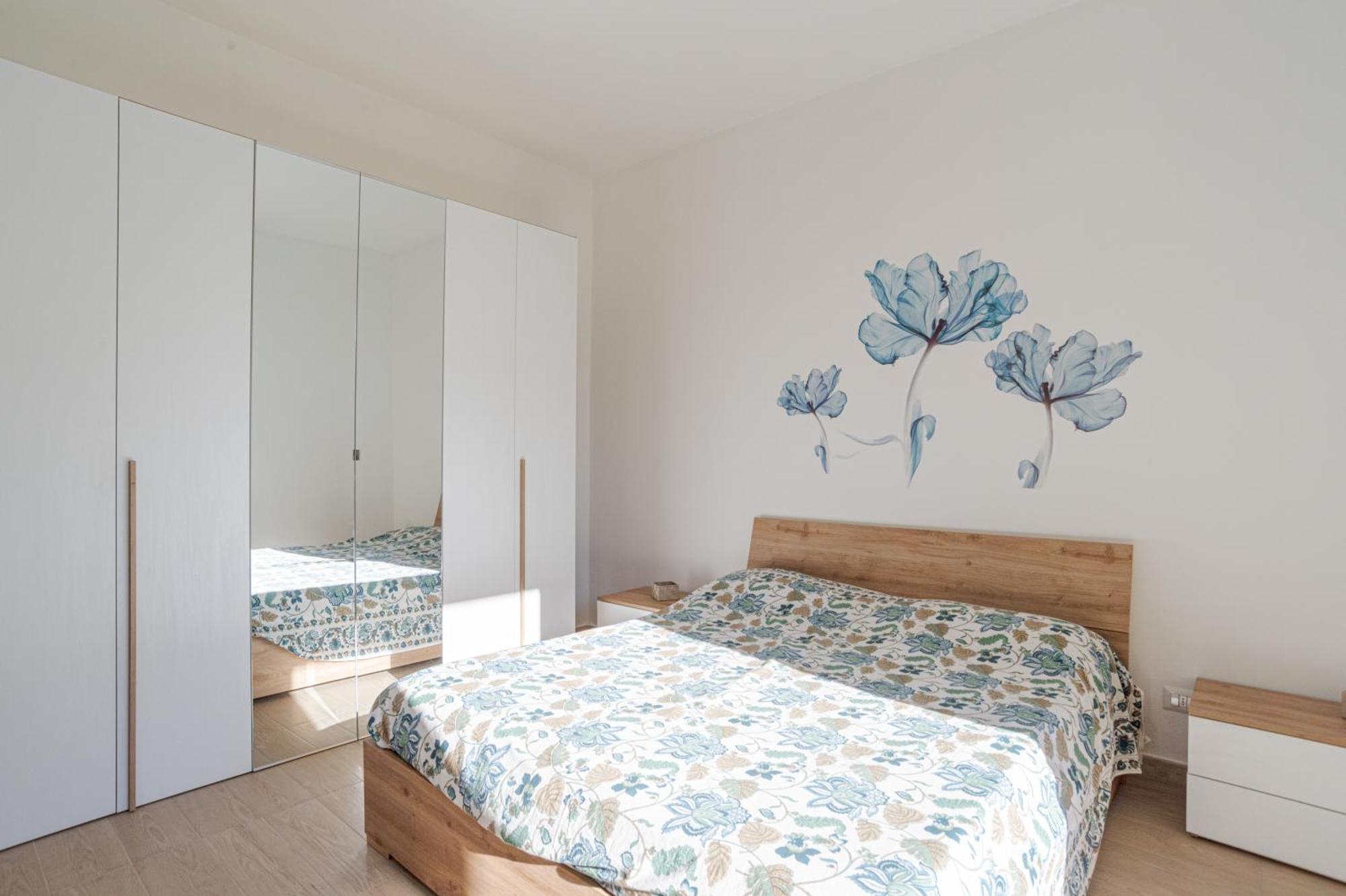 Cosy With 2 Balconies In Lierna