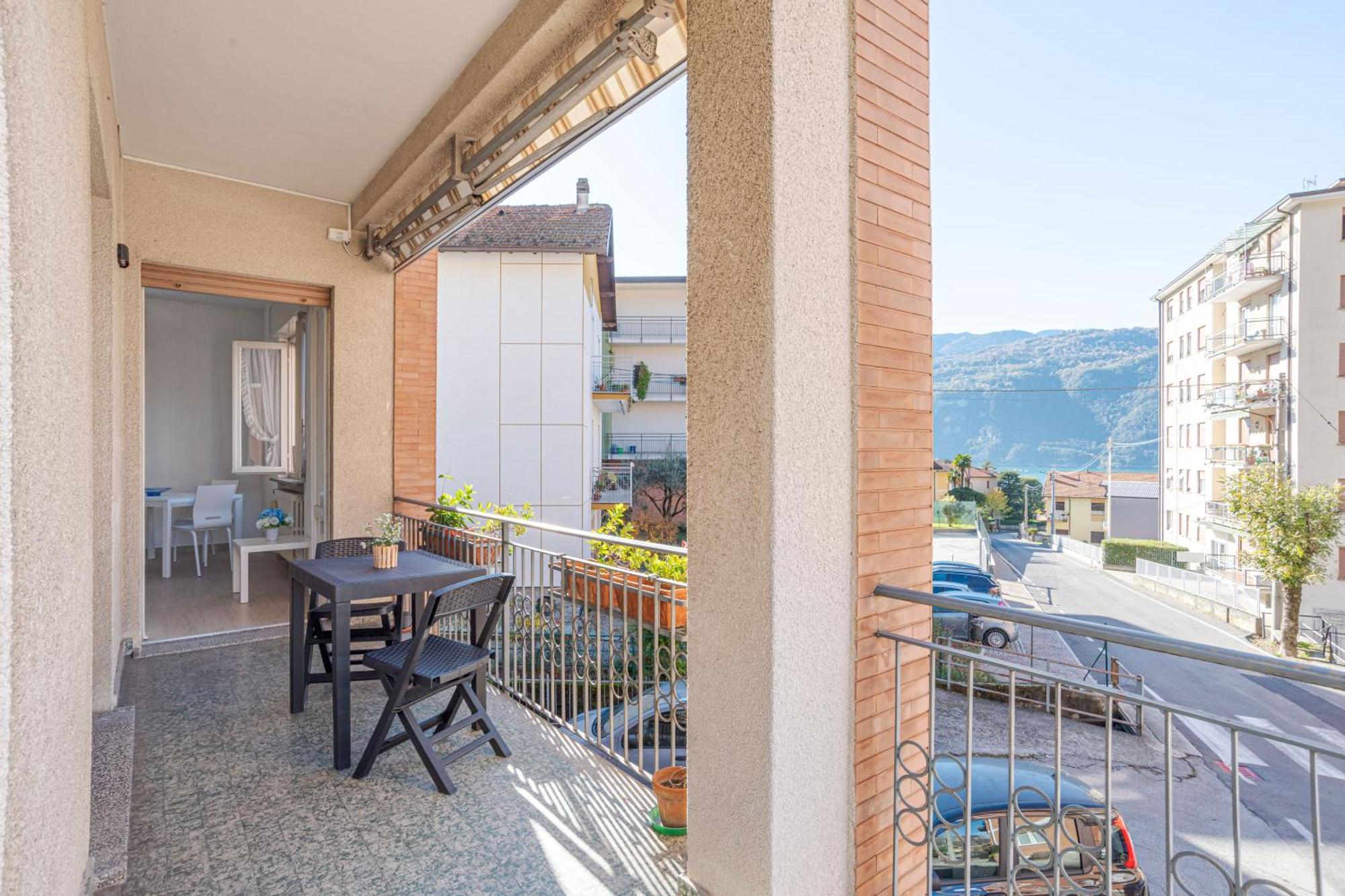 Cosy With 2 Balconies In *