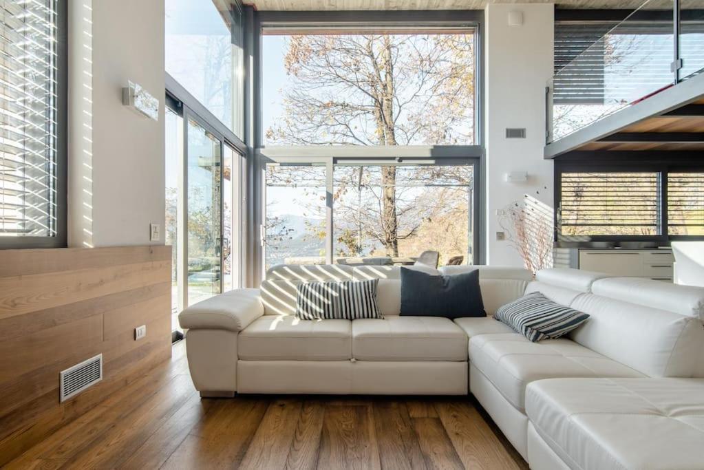 Tranquil Nestled Among Ancient Chestnut Trees Villa *