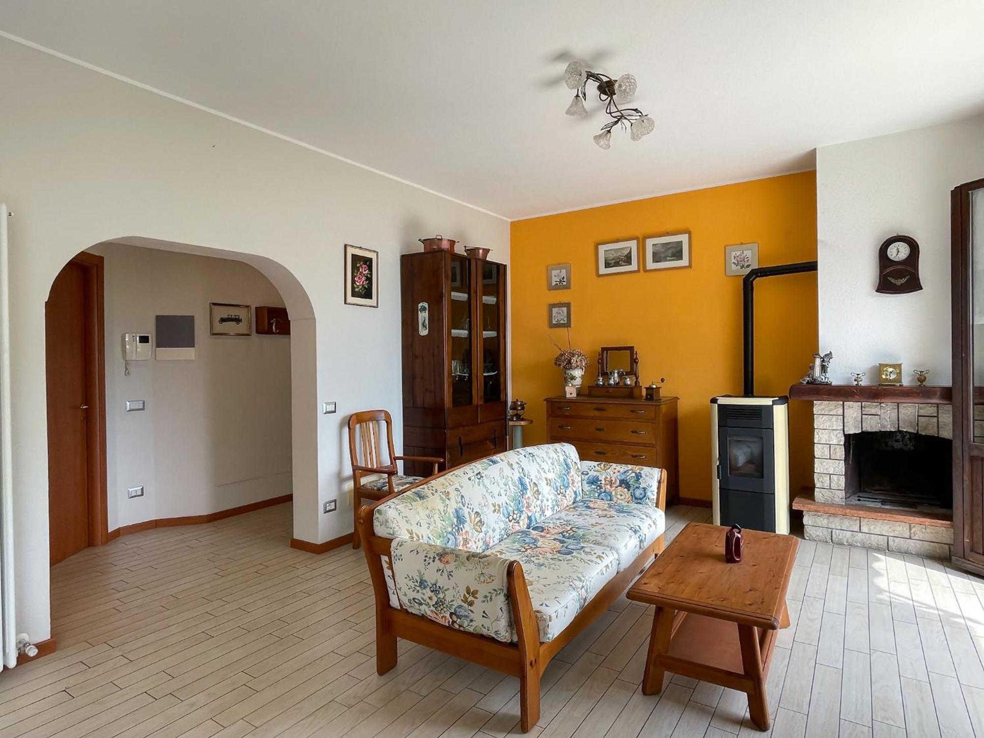 Apartment Il Melograno 1 With Access