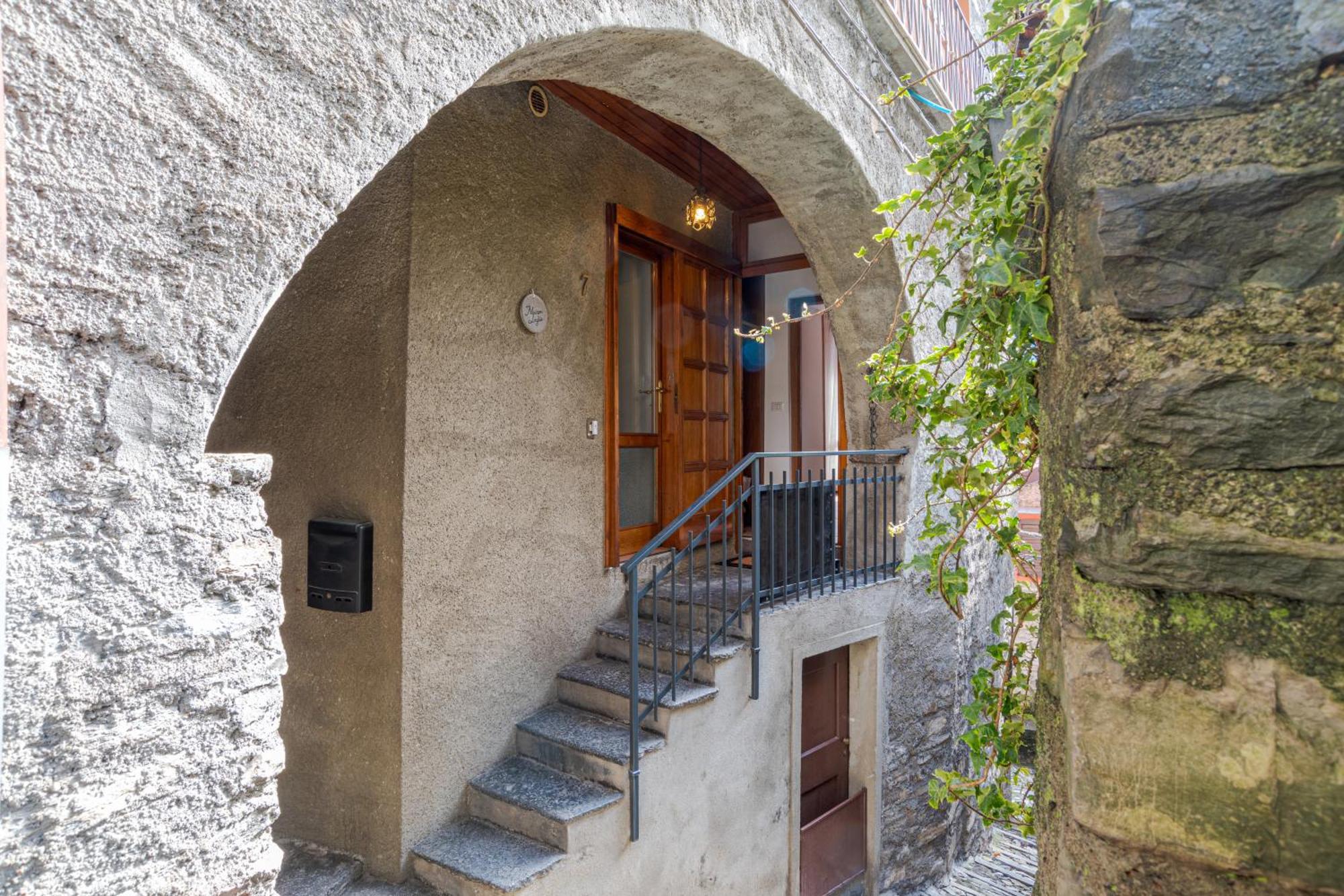 Appartamento Maison Laghee-bright With Balcony, View! *