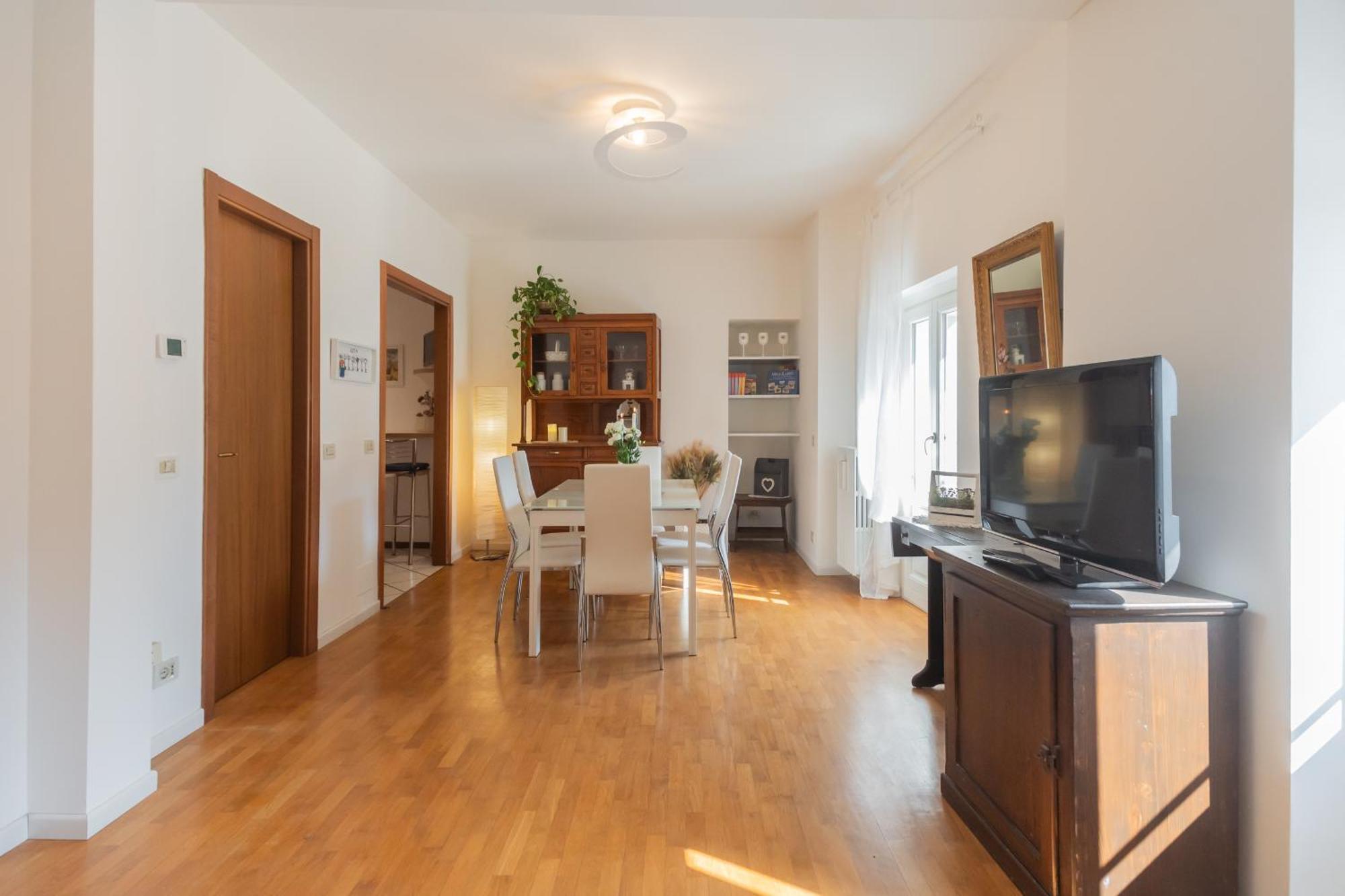 Linda By Rent Apartment