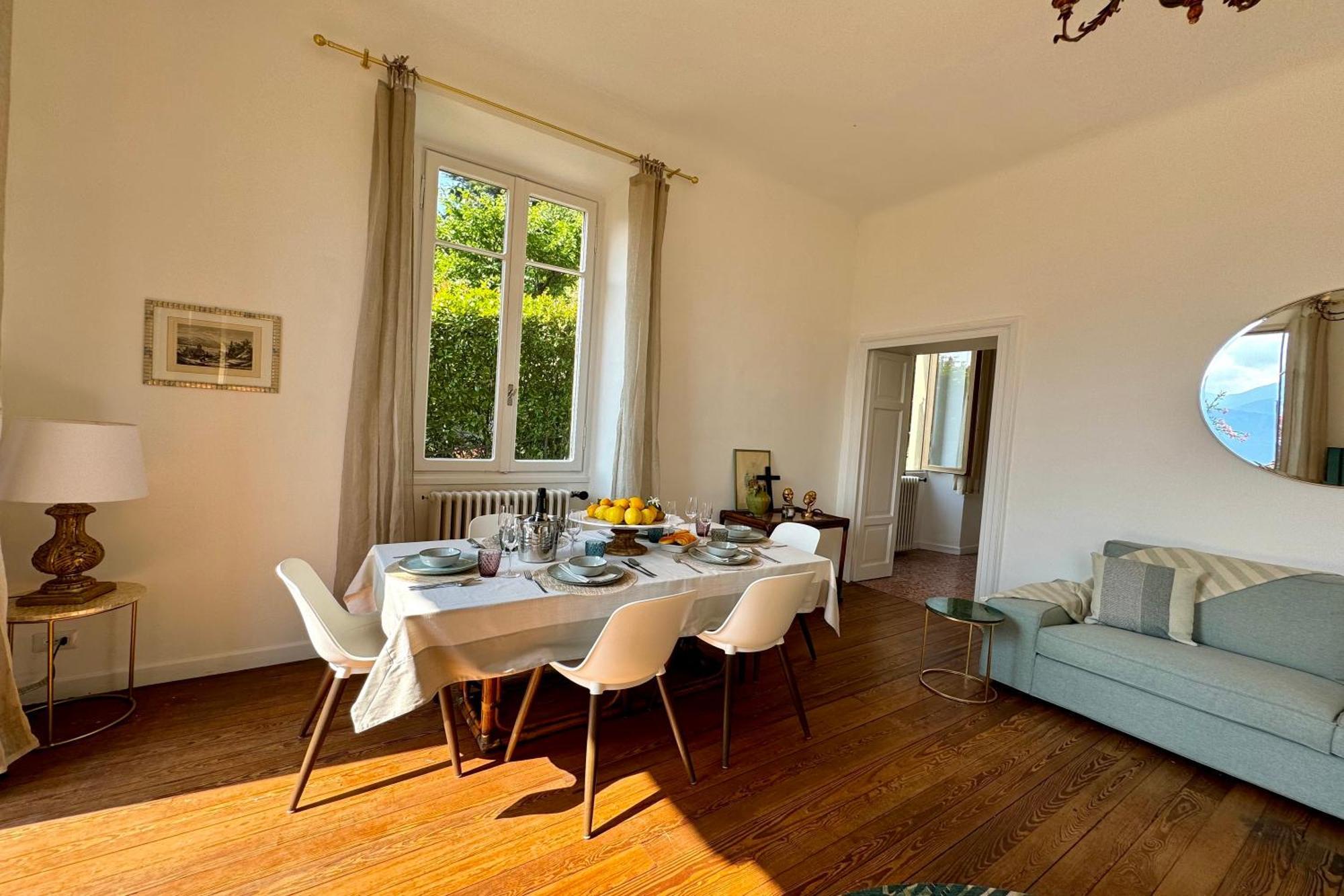 Apartment Giardino Floreale Di - Happy *
