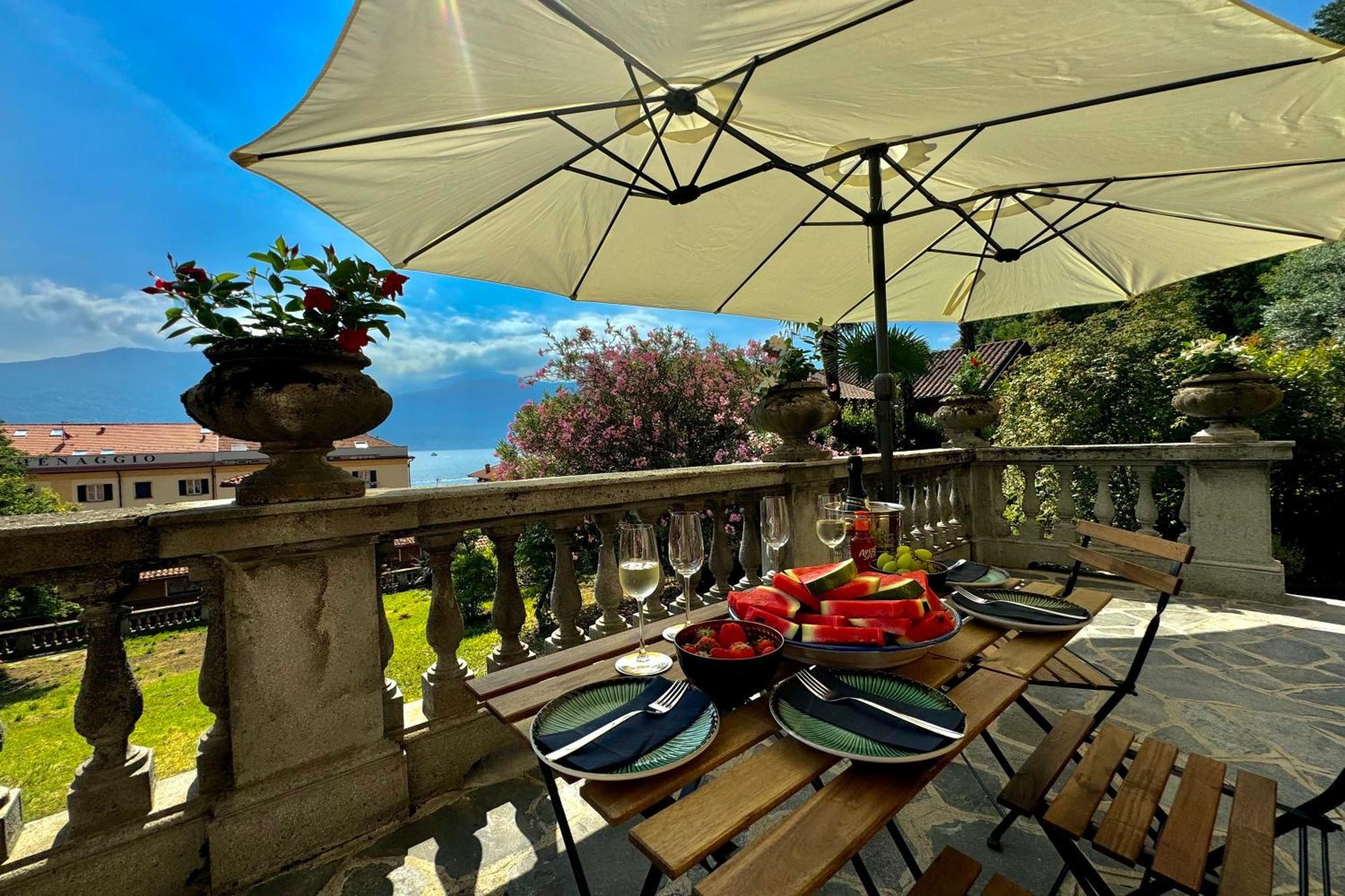 Giardino Floreale Di - Happy Apartment Menaggio