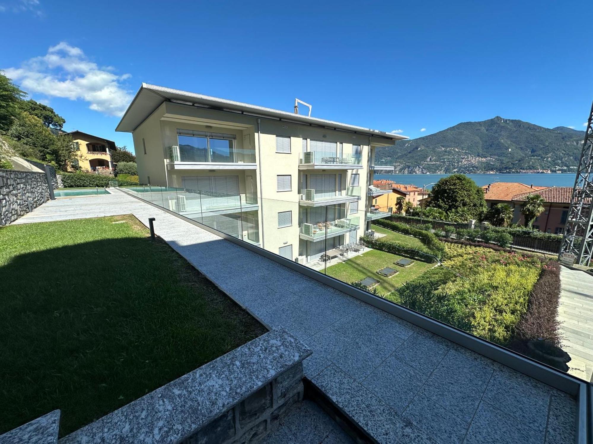Casa Sofia - By Myhomeincomo