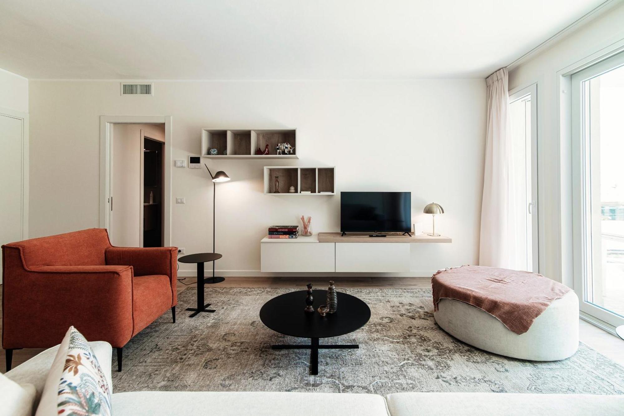 Casa Sofia - By Myhomeincomo *