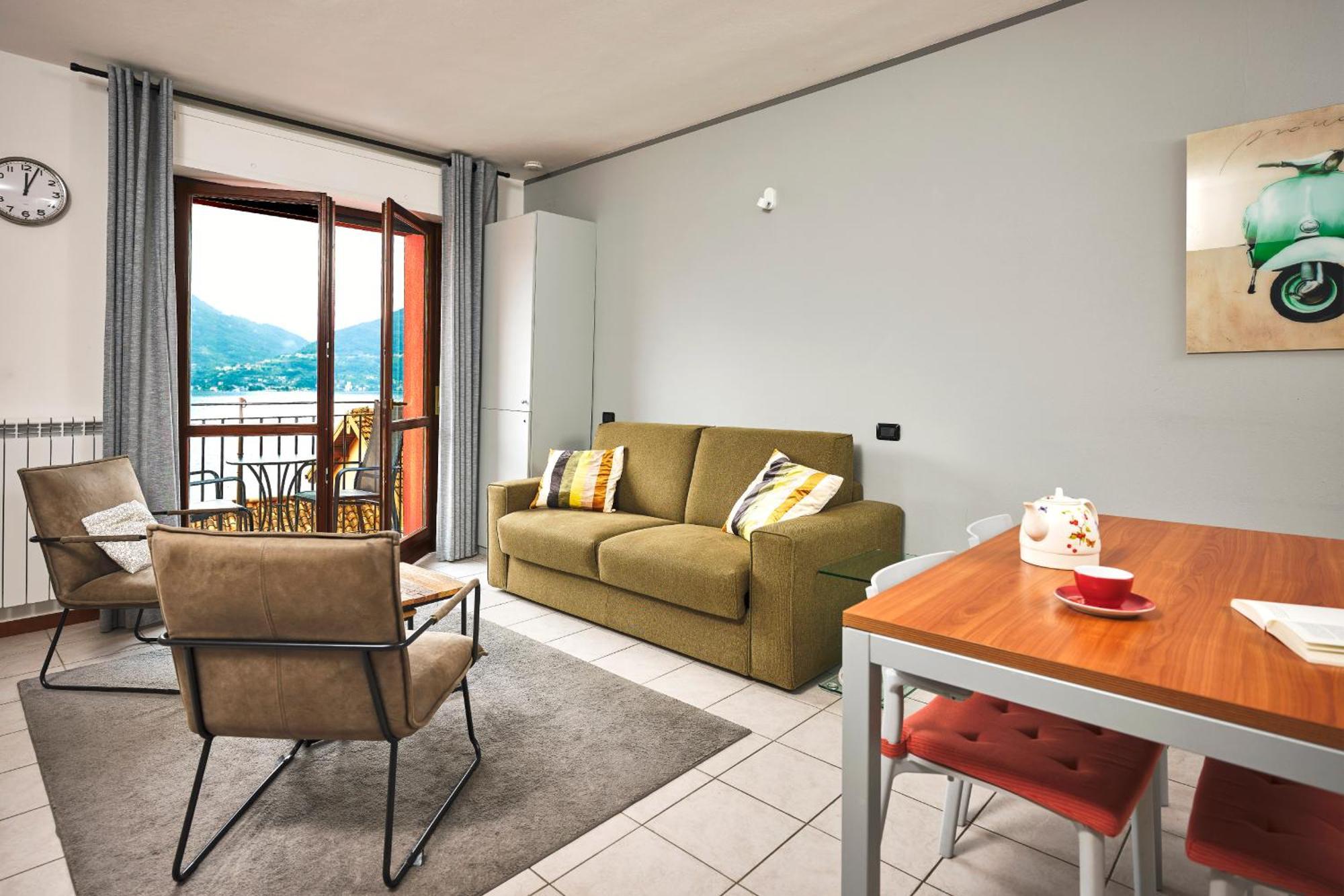 Lario View Apartment *