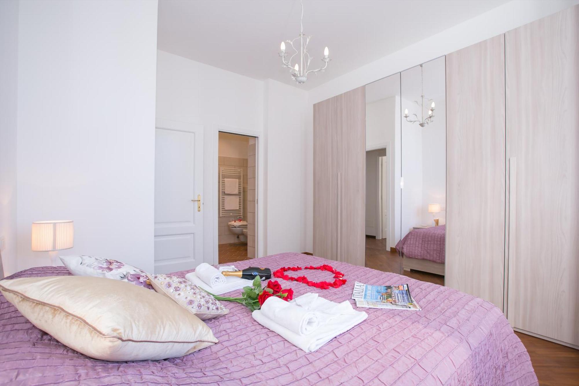 Larius Balcone Apartment