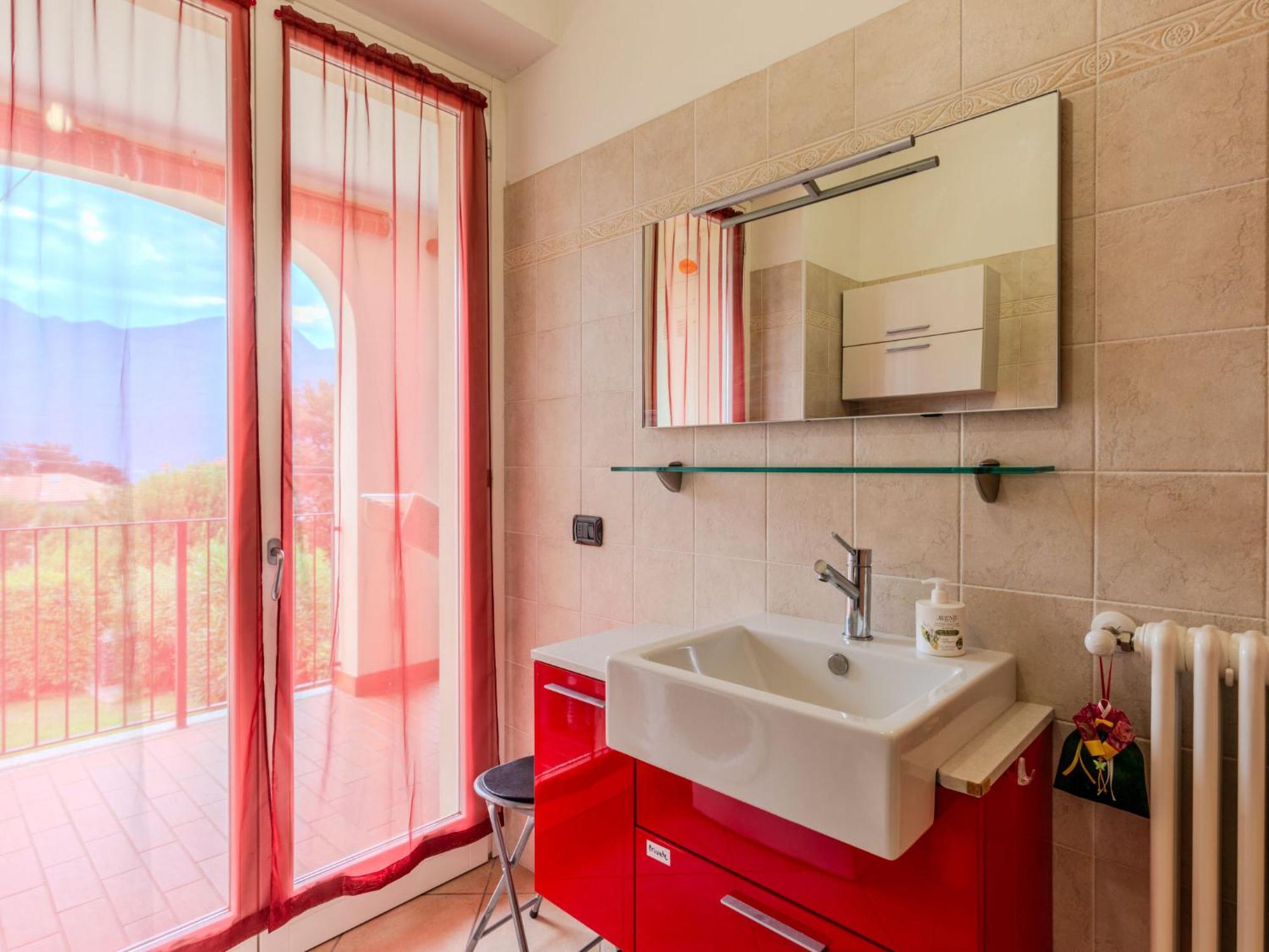 Paradiso By Interhome