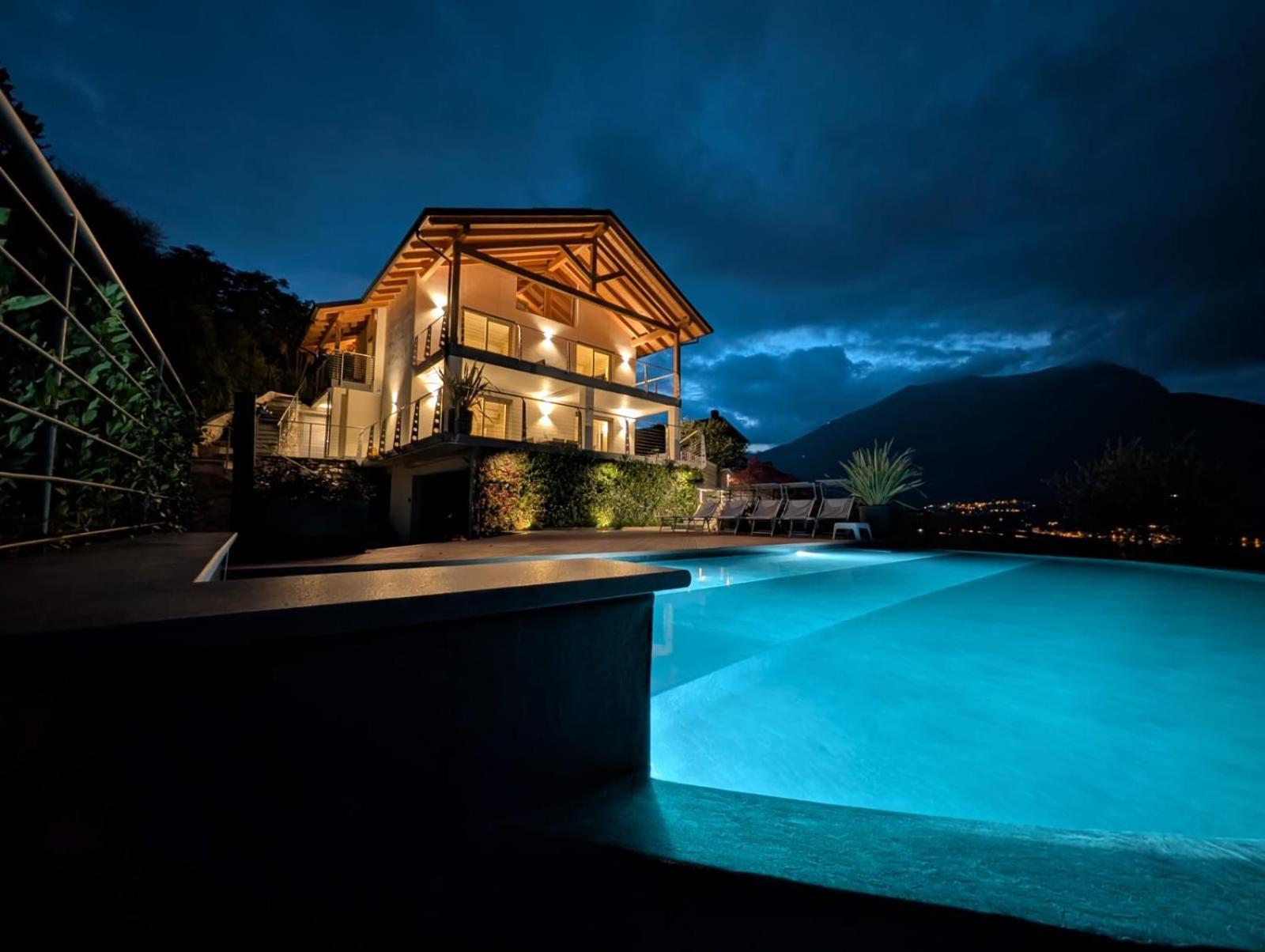 Cosima In With Private Pool By Rent Villa