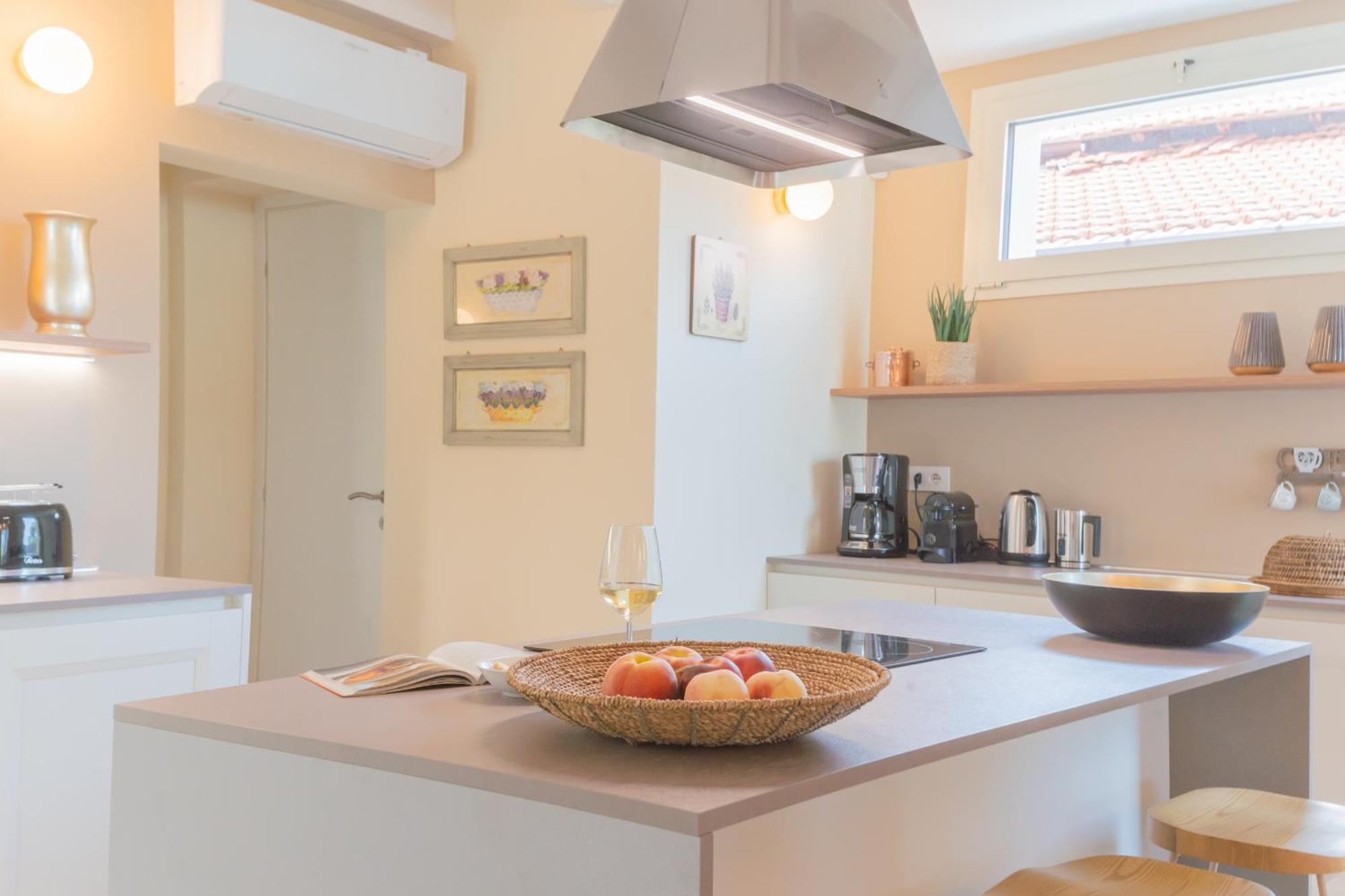 Cosima In With Private Pool By Rent Villa