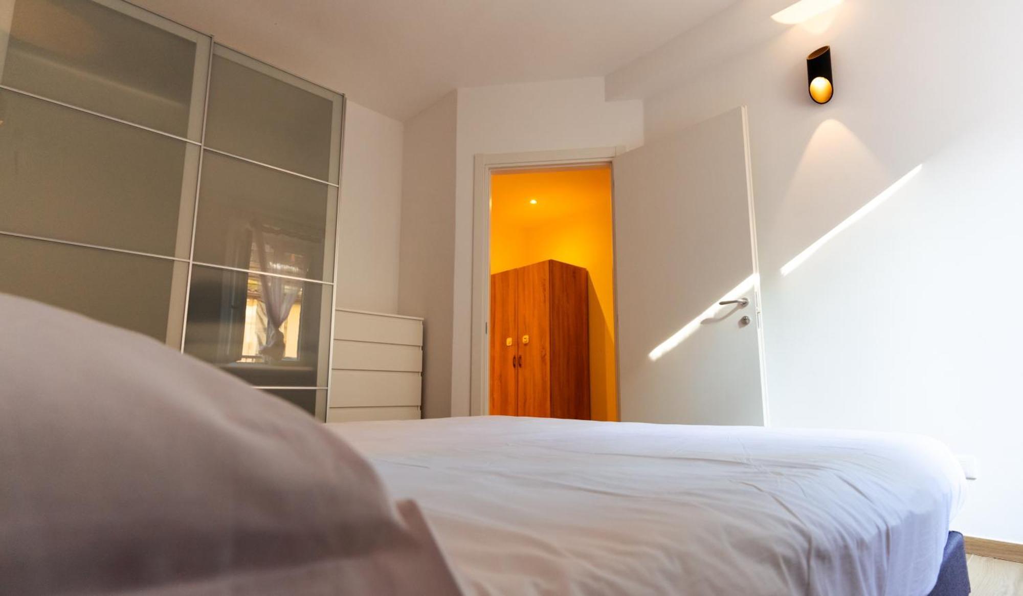 Exclusive - Magritte Style Apartment *