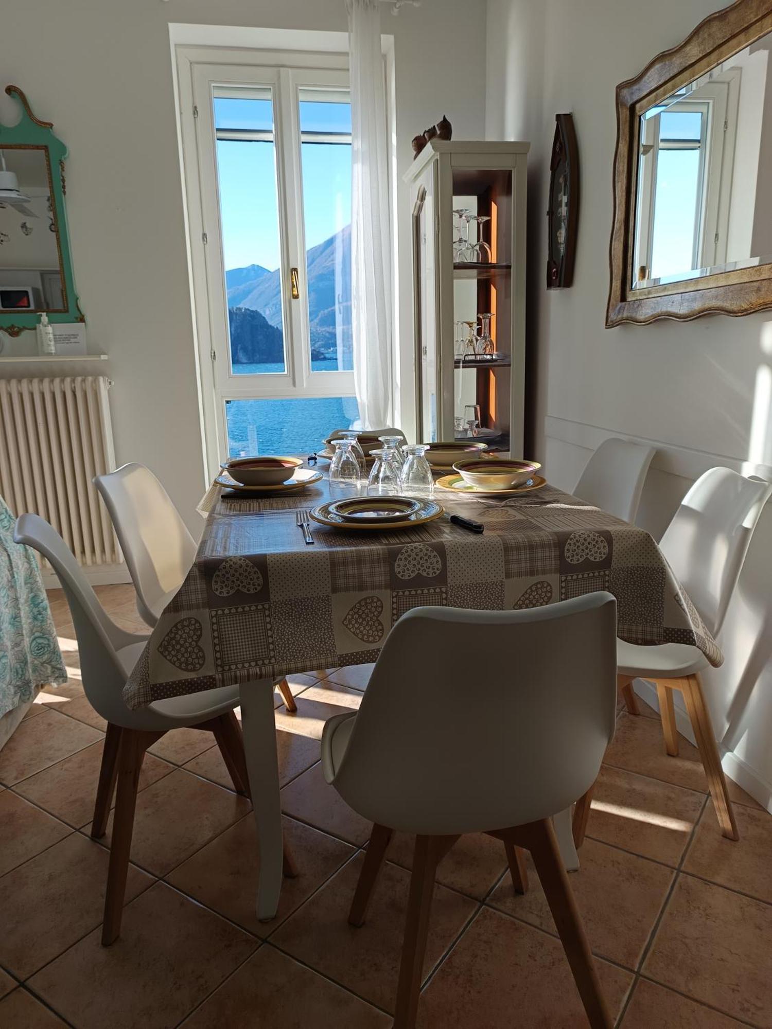 Camilla House Apartment Varenna