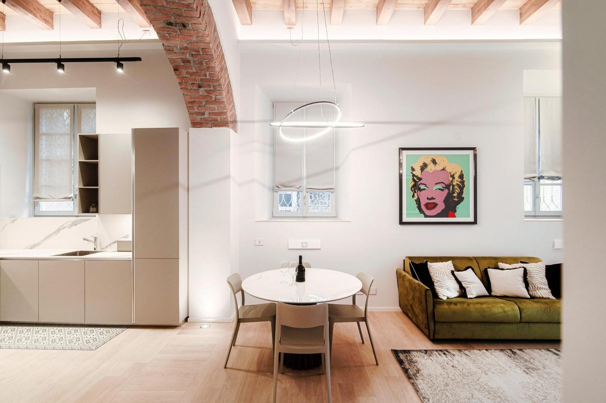 Mmm Palazzo Diaz - The House Of Travelers Como
