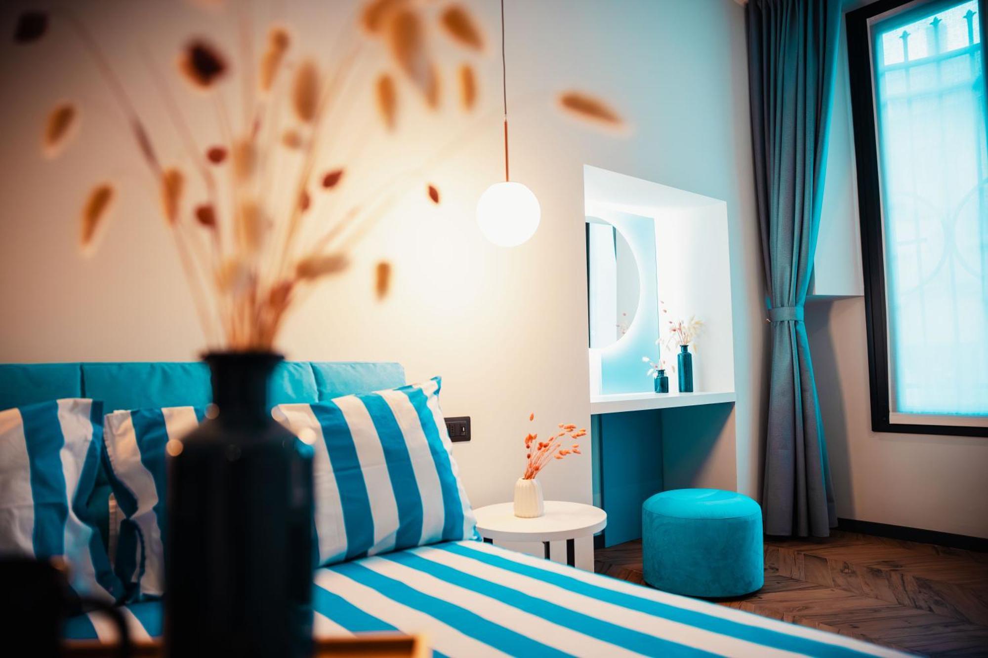 Penelope's Suite&spa Con Parcheggio Privato * Como