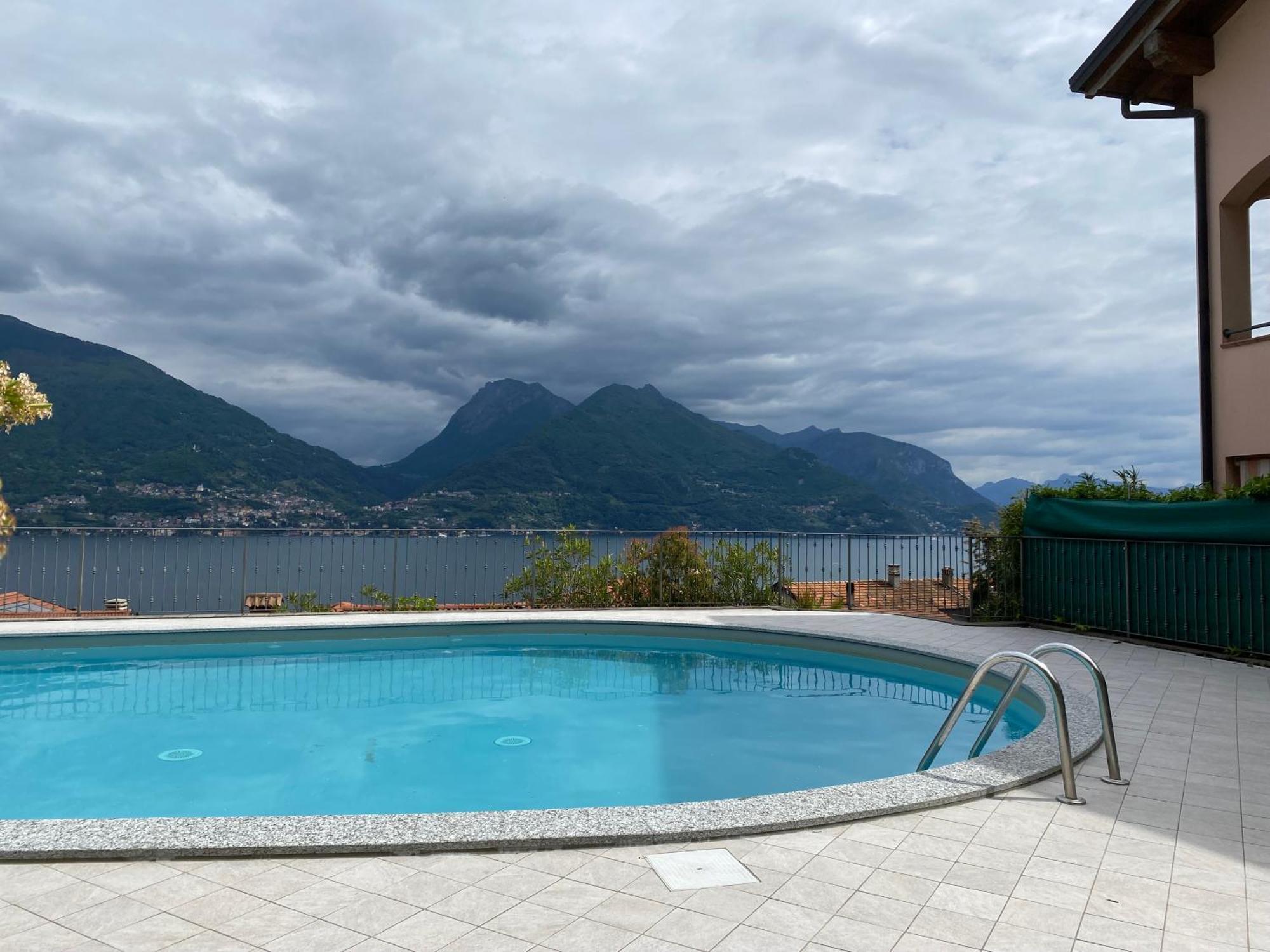 Apartment With Swimming Pool, View, Parking - Larihome A72