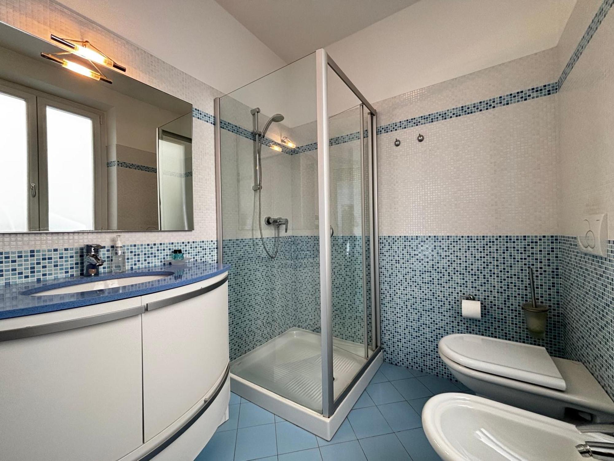 With Swimming Pool, View, Parking - Larihome A72 Apartment *