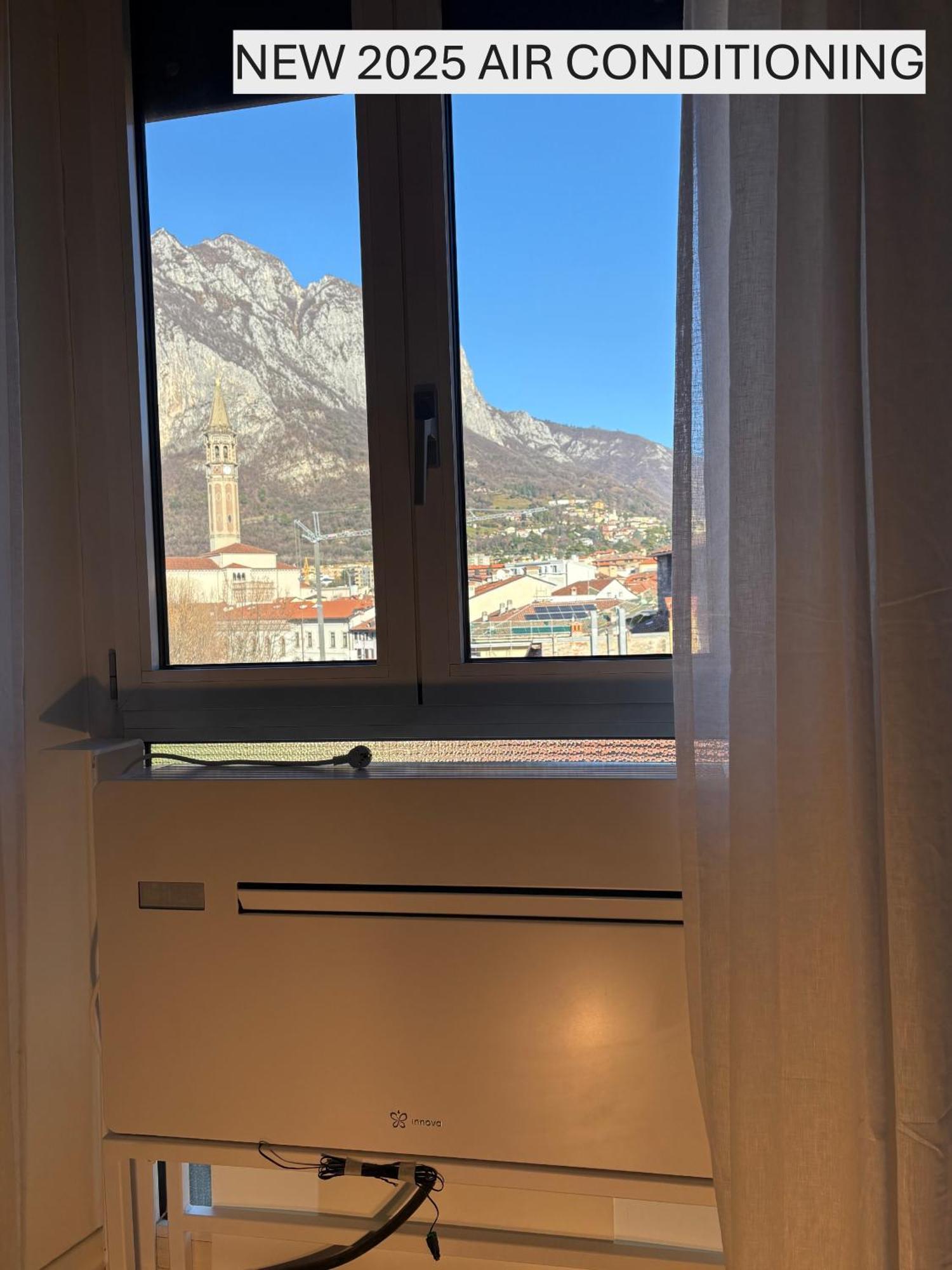 Acqua Two Apartment
