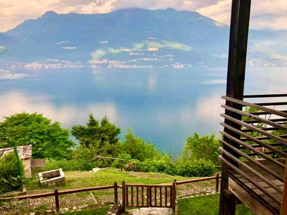 Apartment By The Pool With Stunning View Bellano