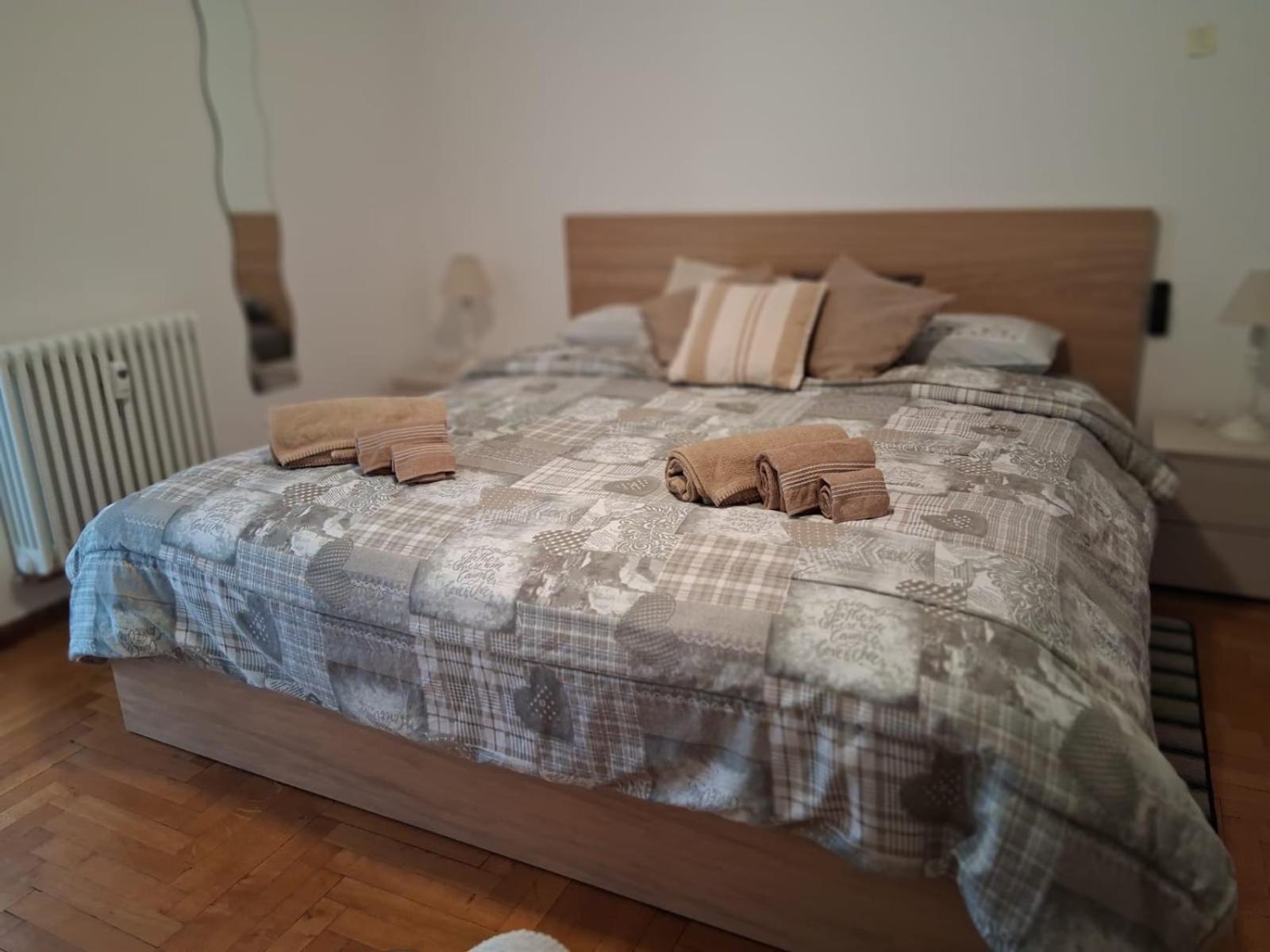 Apartment Lario Promenade: Family Friendly In *