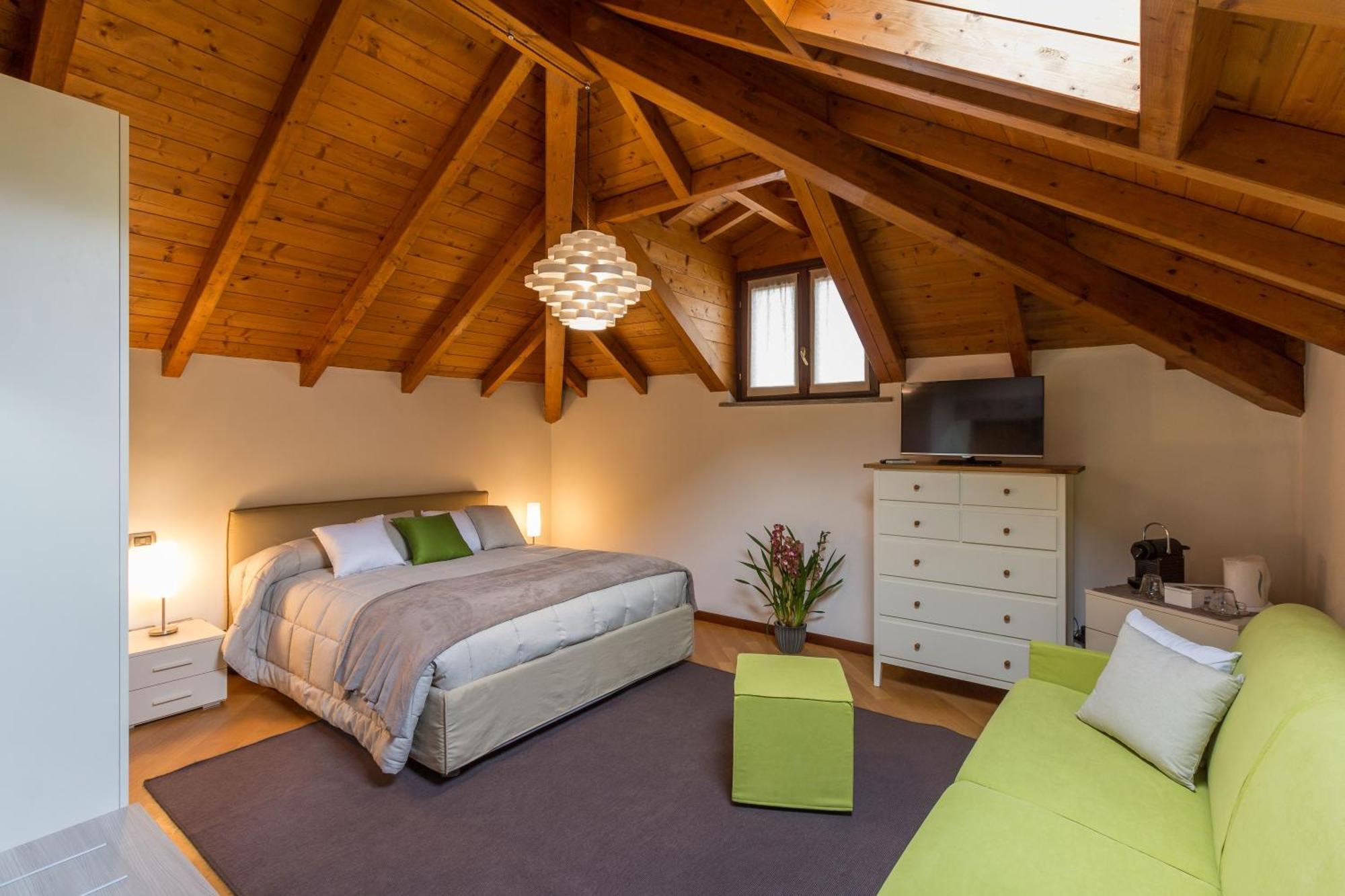 La Apartment Como