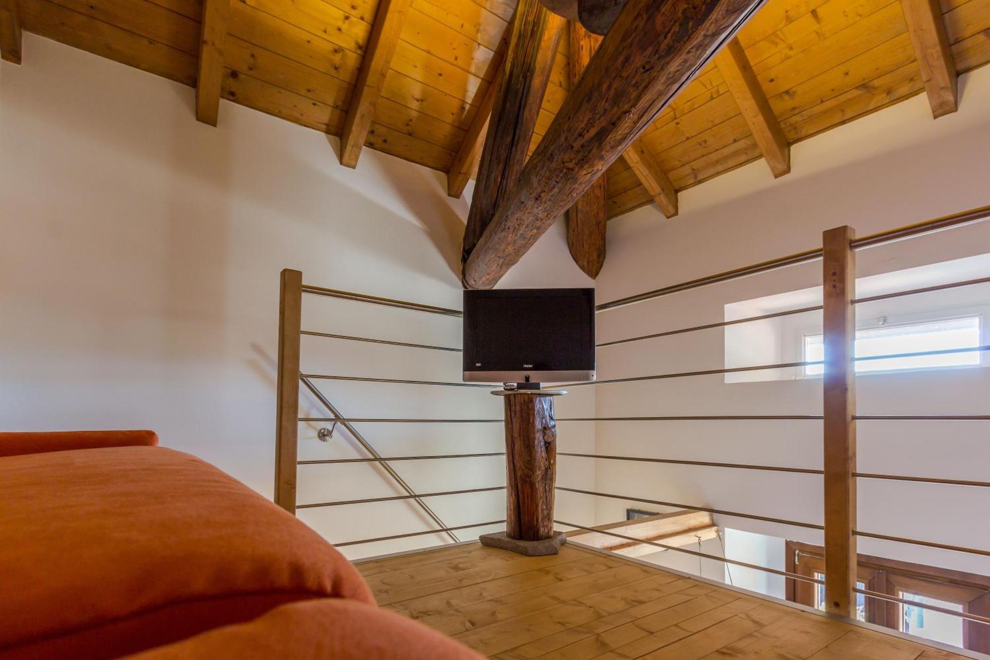 La Apartment Como