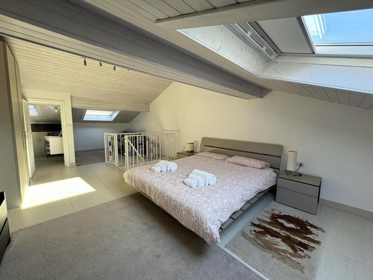 Bellavista Apt-garden & Lakeview *
