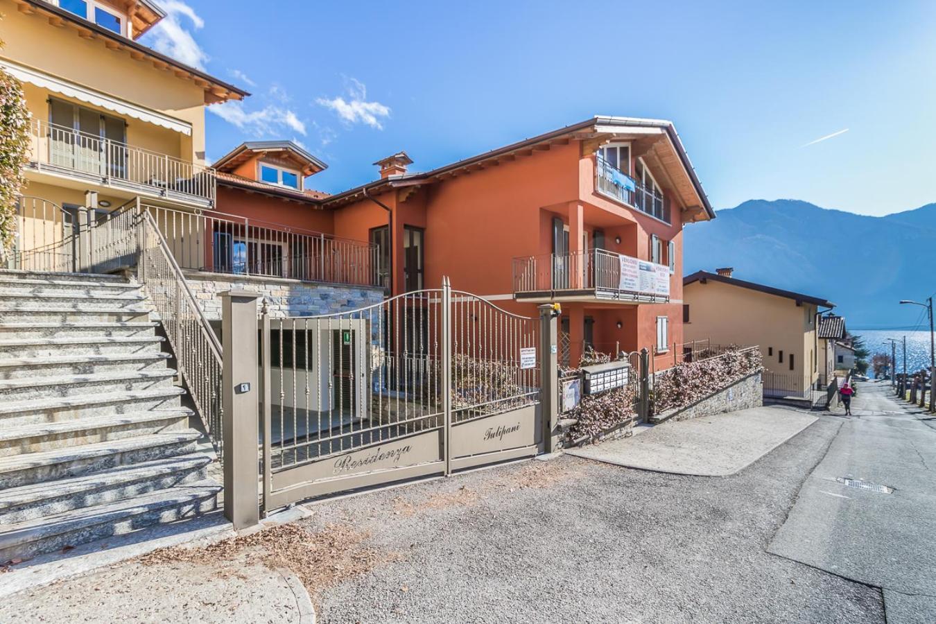Tulipani 17 - Tremezzina Apartment *