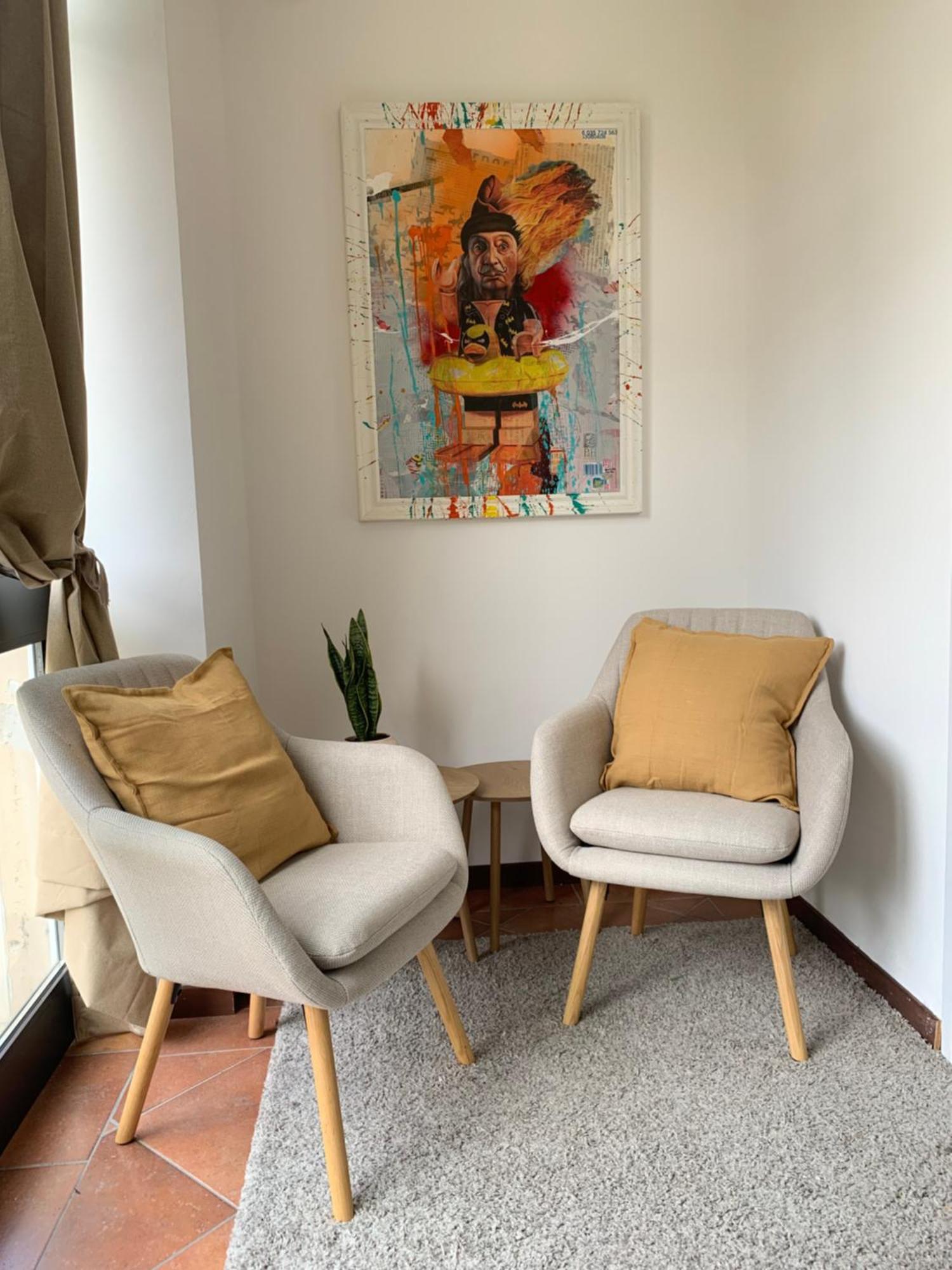 Apartment La *