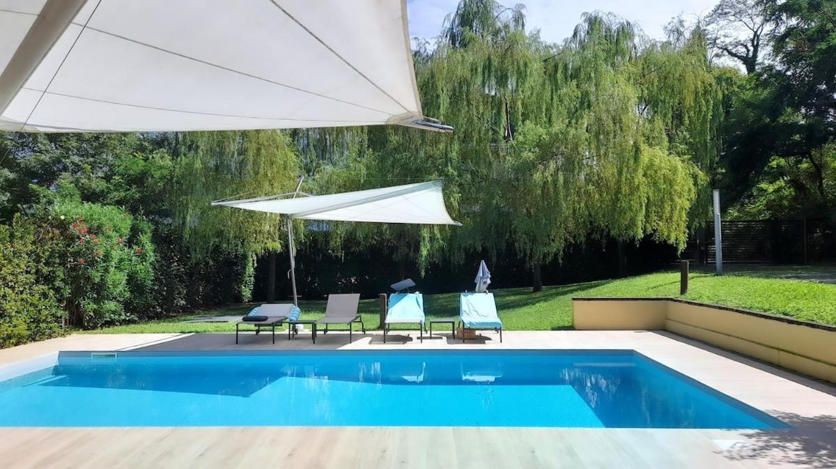 Villa Salici, Pool & Garden Colico