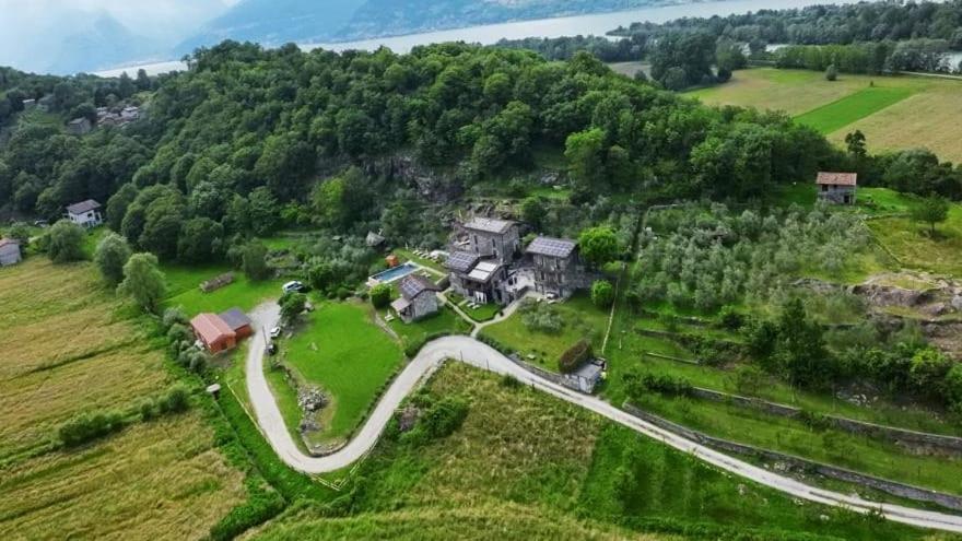 Alloggio per agriturismo Borgo Erbiola *