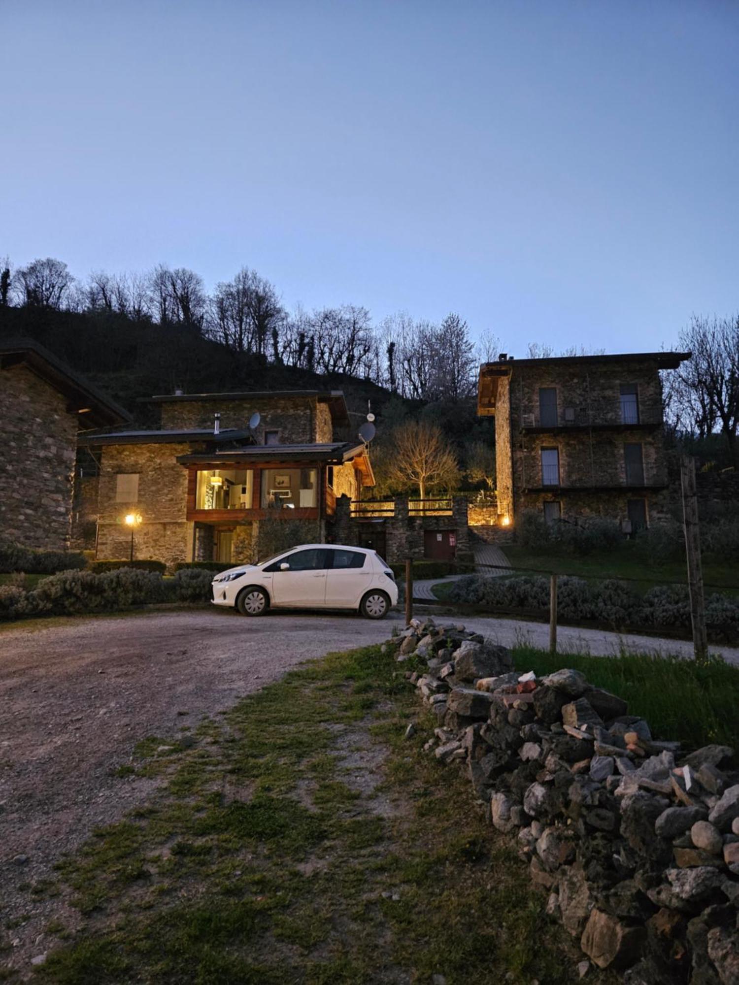 Alloggio per agriturismo Borgo Erbiola *
