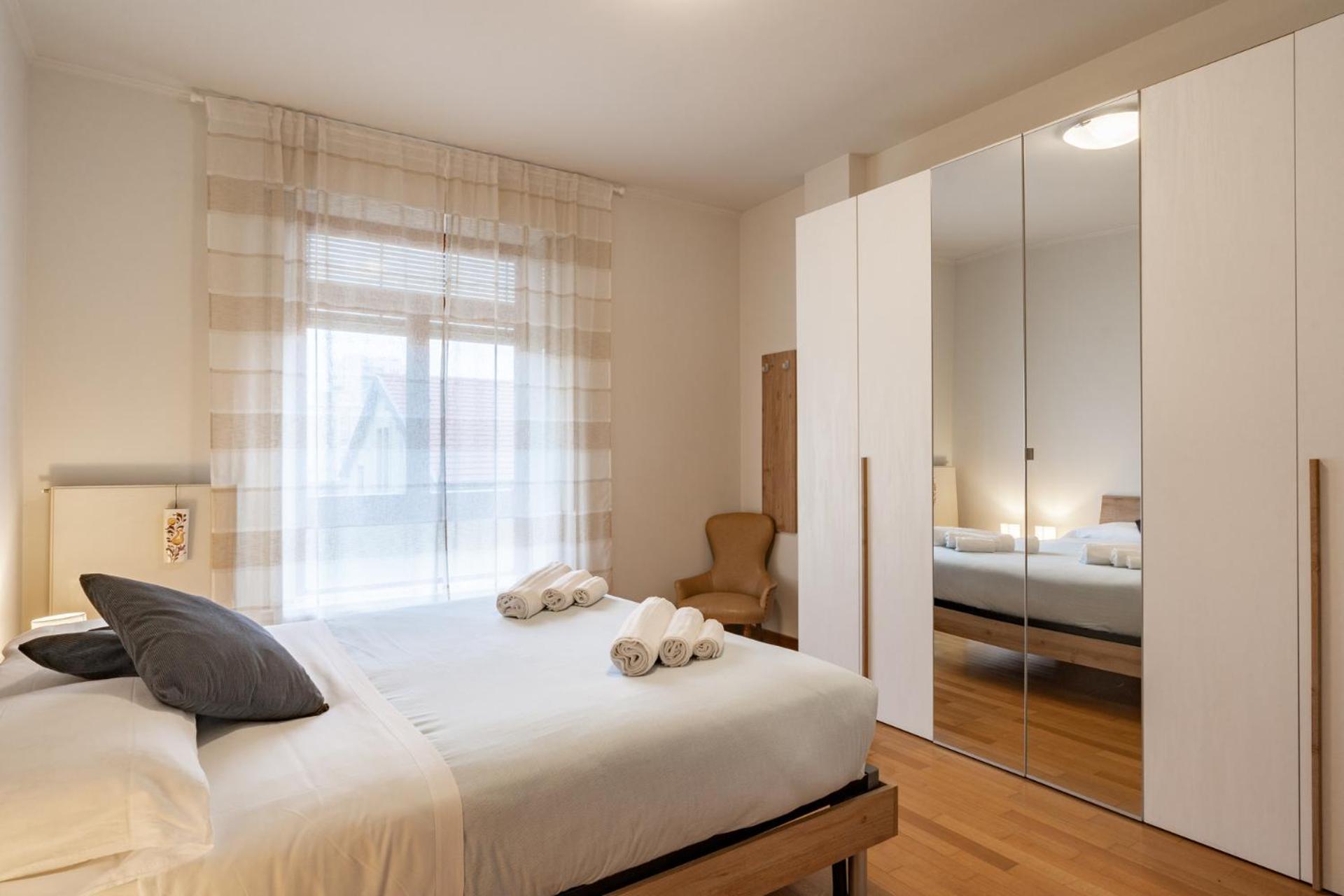 Isola - Near Viscontea Island Apartment *