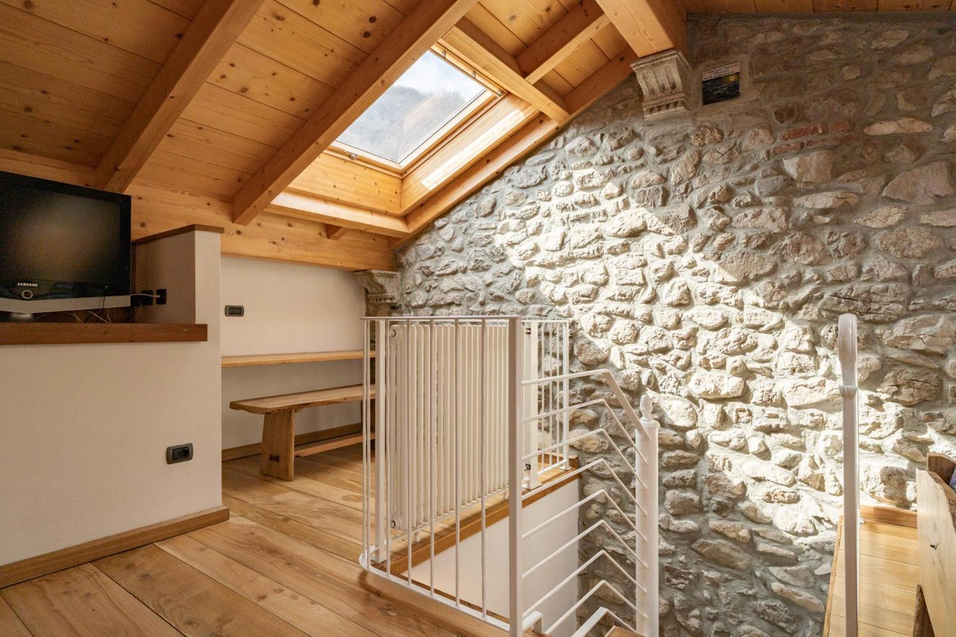 - Rustic Chic Retreat * Ballabio