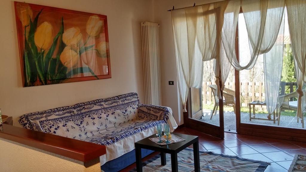 Le Terrazze Di Mozzana Apartment Garlate