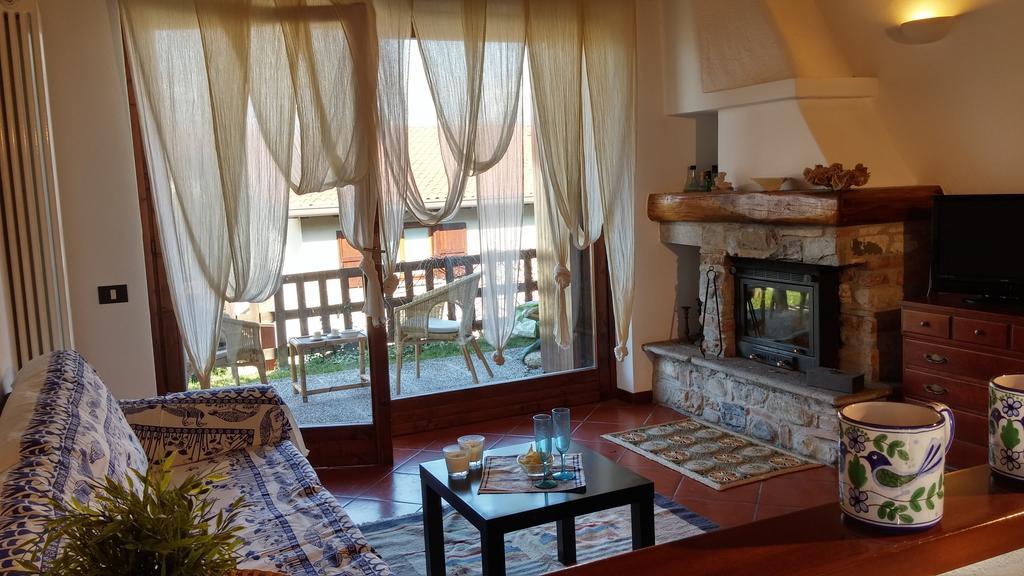Apartment Le Terrazze Di Mozzana