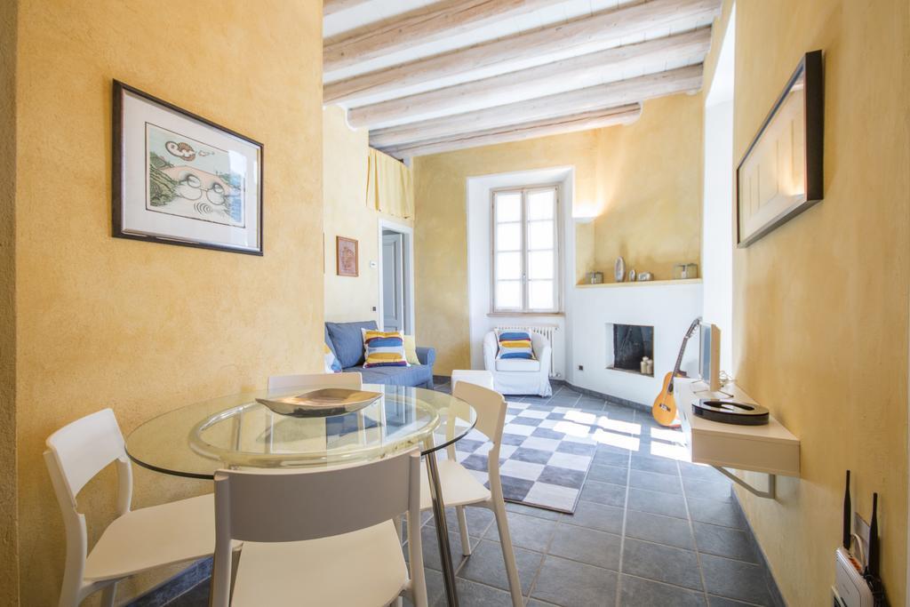 Apartment At The Pier Of - The House Of Travelers