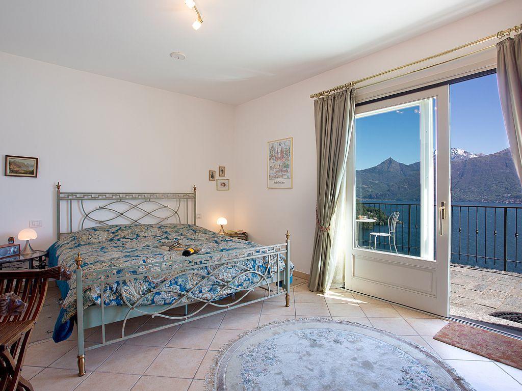 Apartment Belvedere Menaggio-4 Luxury Homes-by Italian