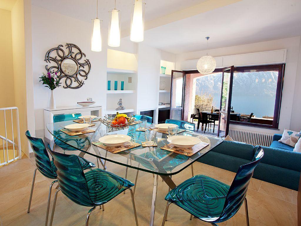 Bella Vista In With Pool Sleeps 6- By Italian Mezzegra