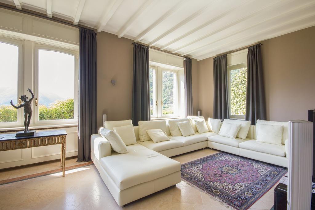 Concetta Villa *