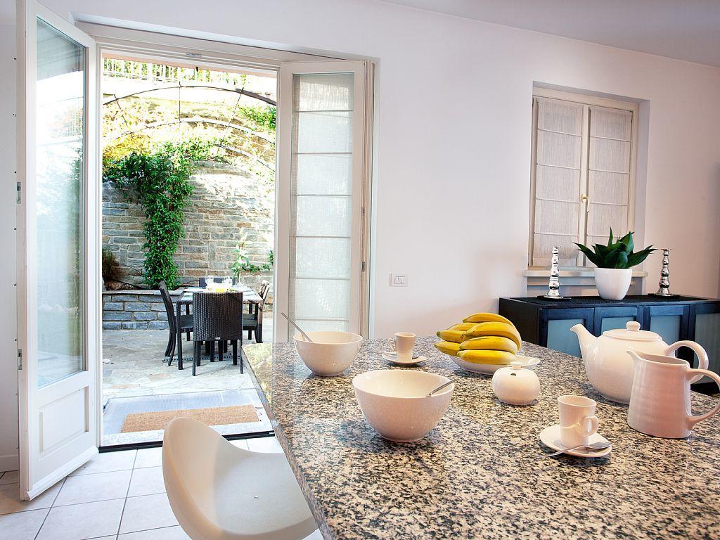 Apartment Belvedere Menaggio-4 Luxury Homes-by Italian